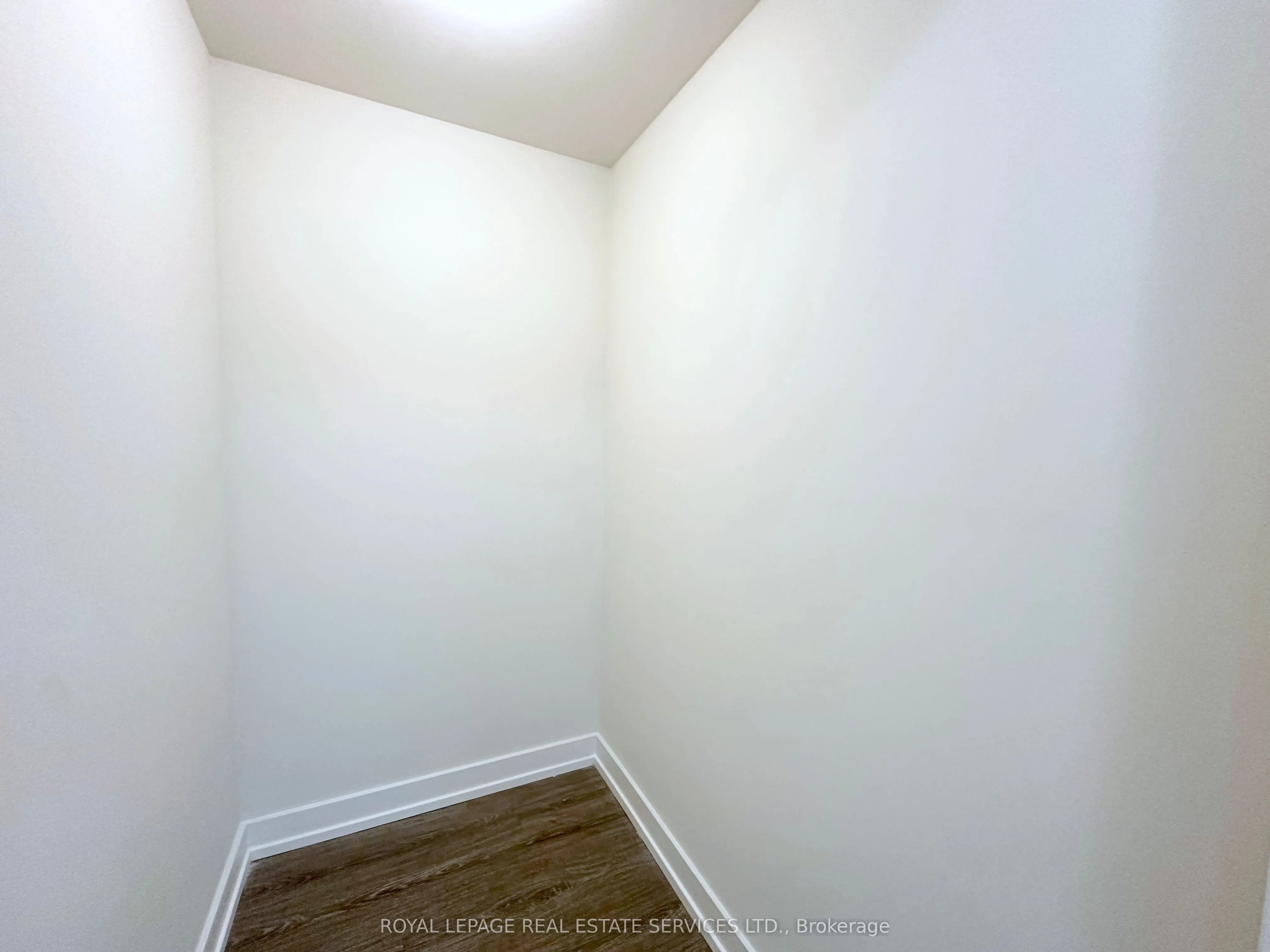 73 Bayly Street W, #622