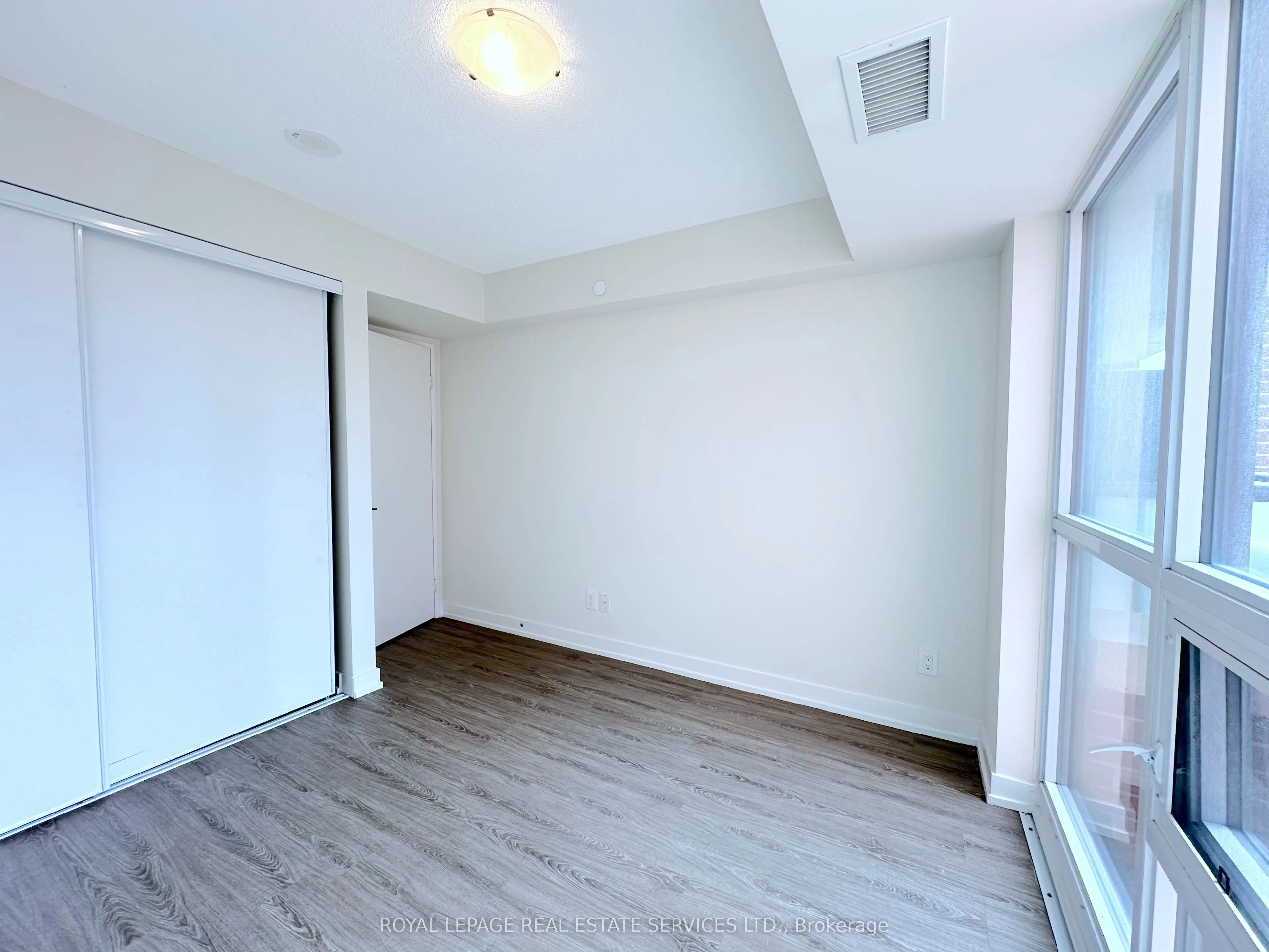 73 Bayly Street W, #622