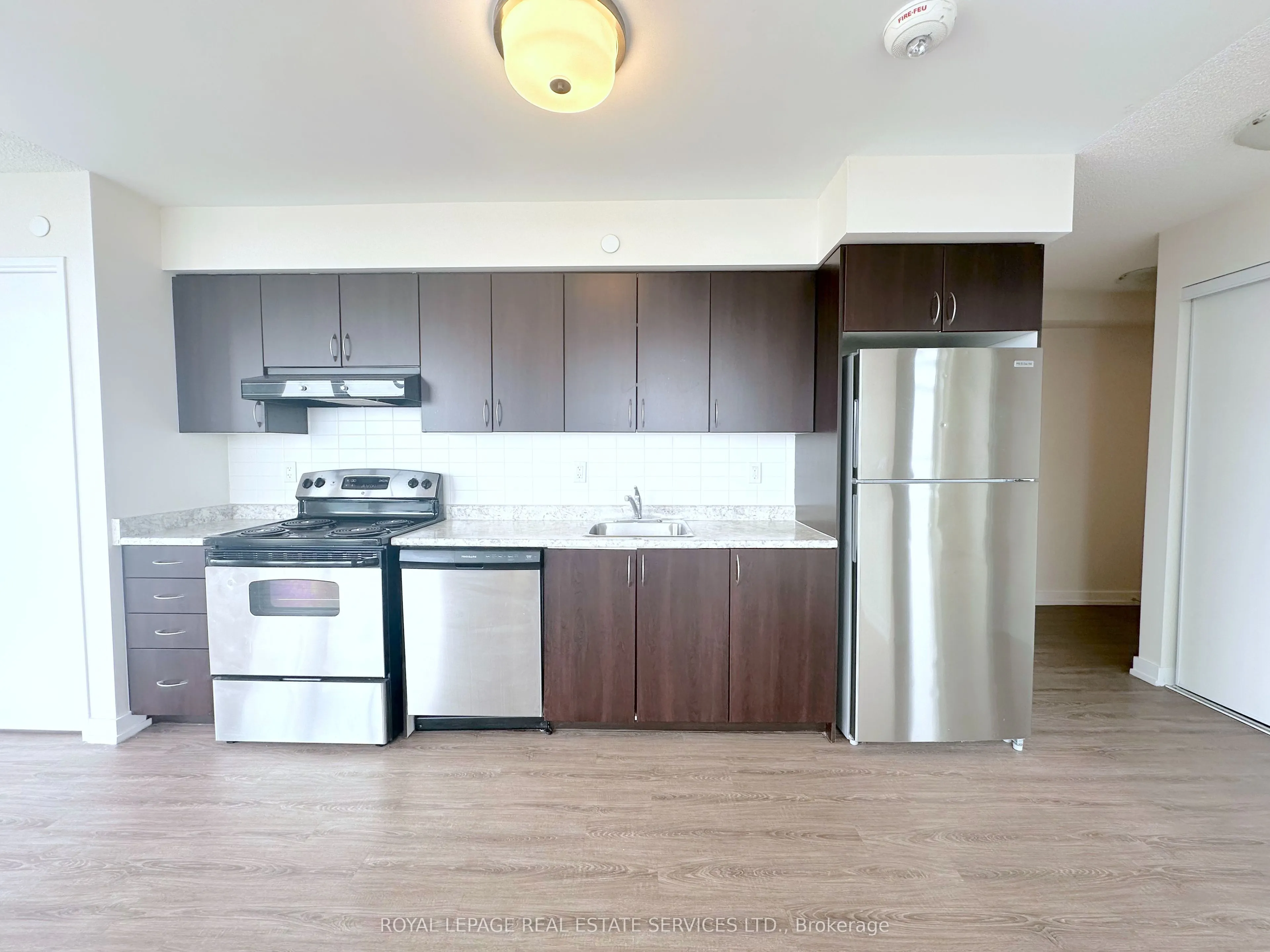 420 Harwood Avenue S, #2403
