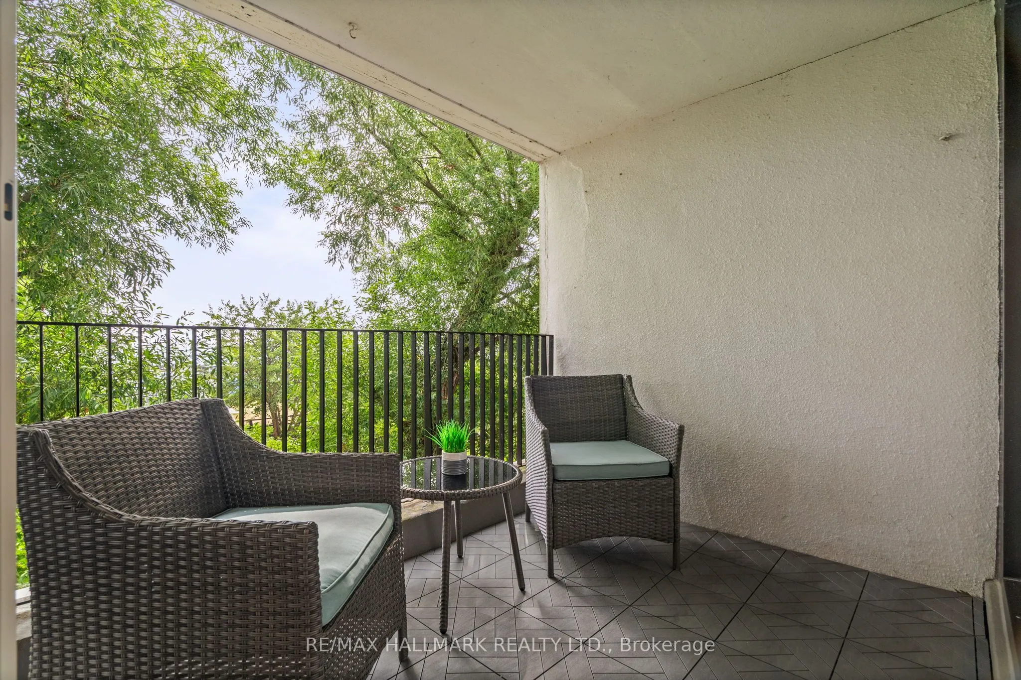 2 Nursewood Road, #6