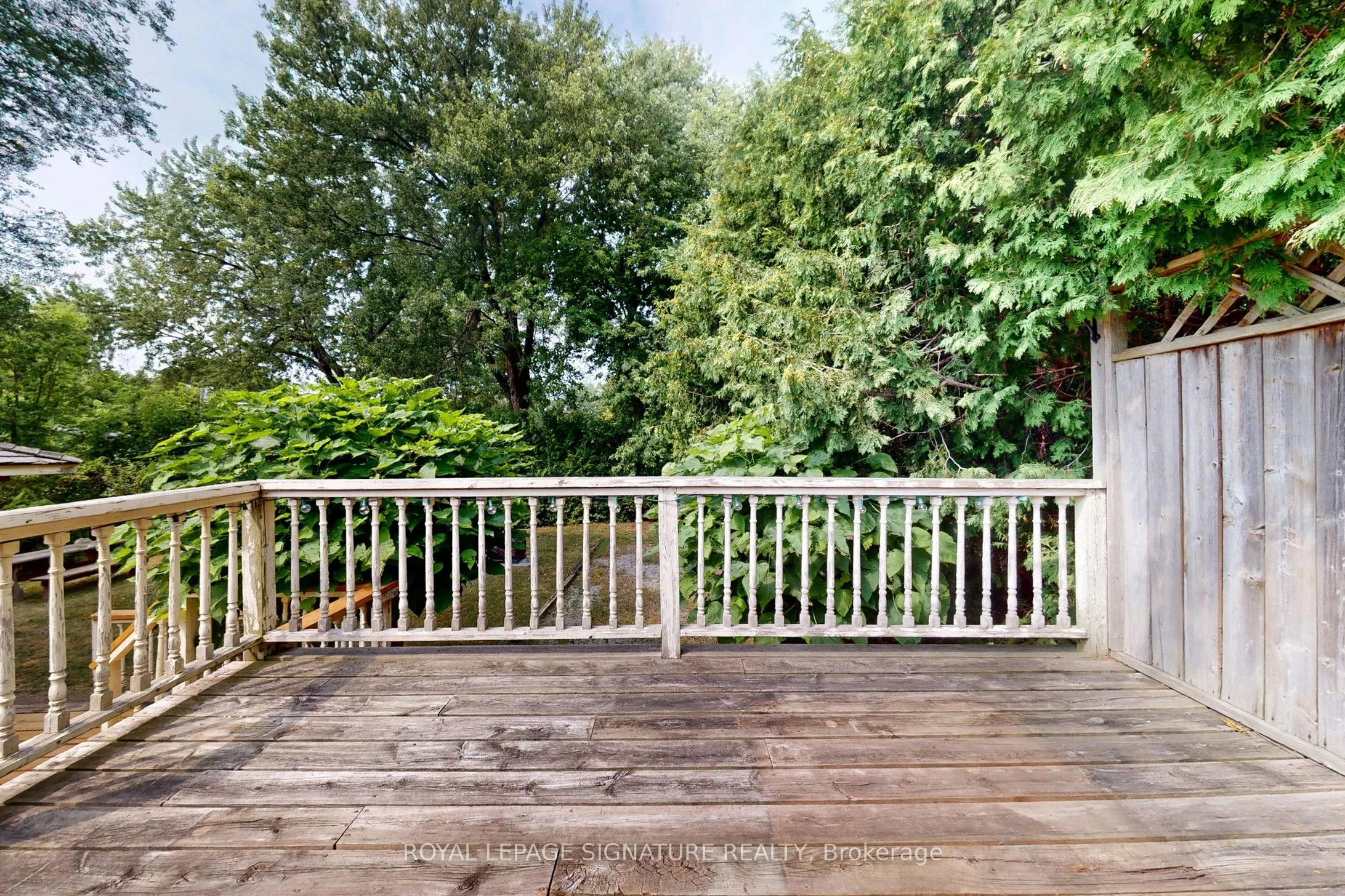 16 Bugle Hill Road