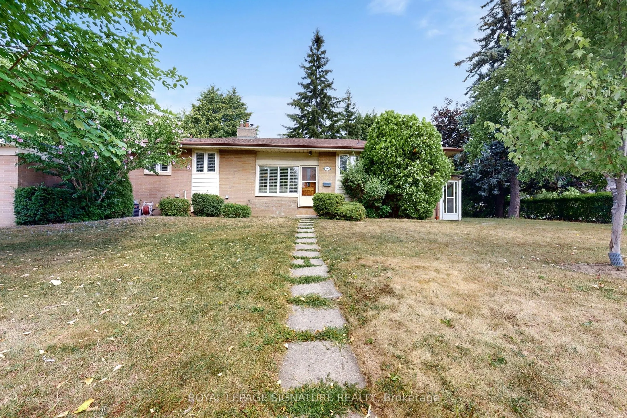 16 Bugle Hill Road