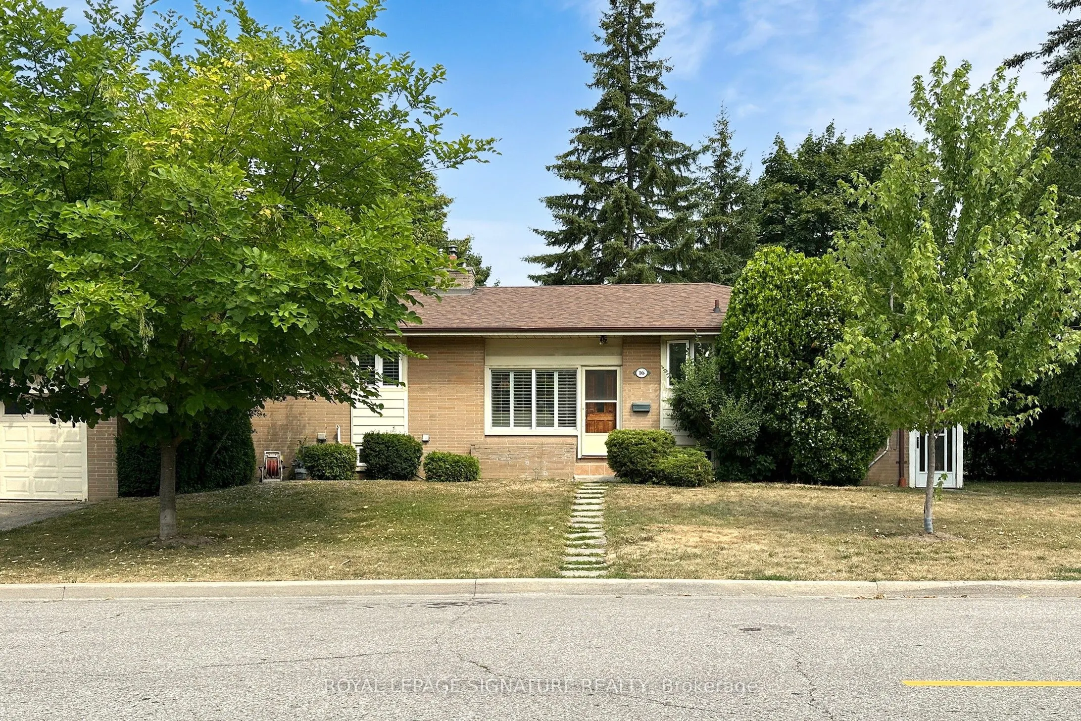 16 Bugle Hill Road