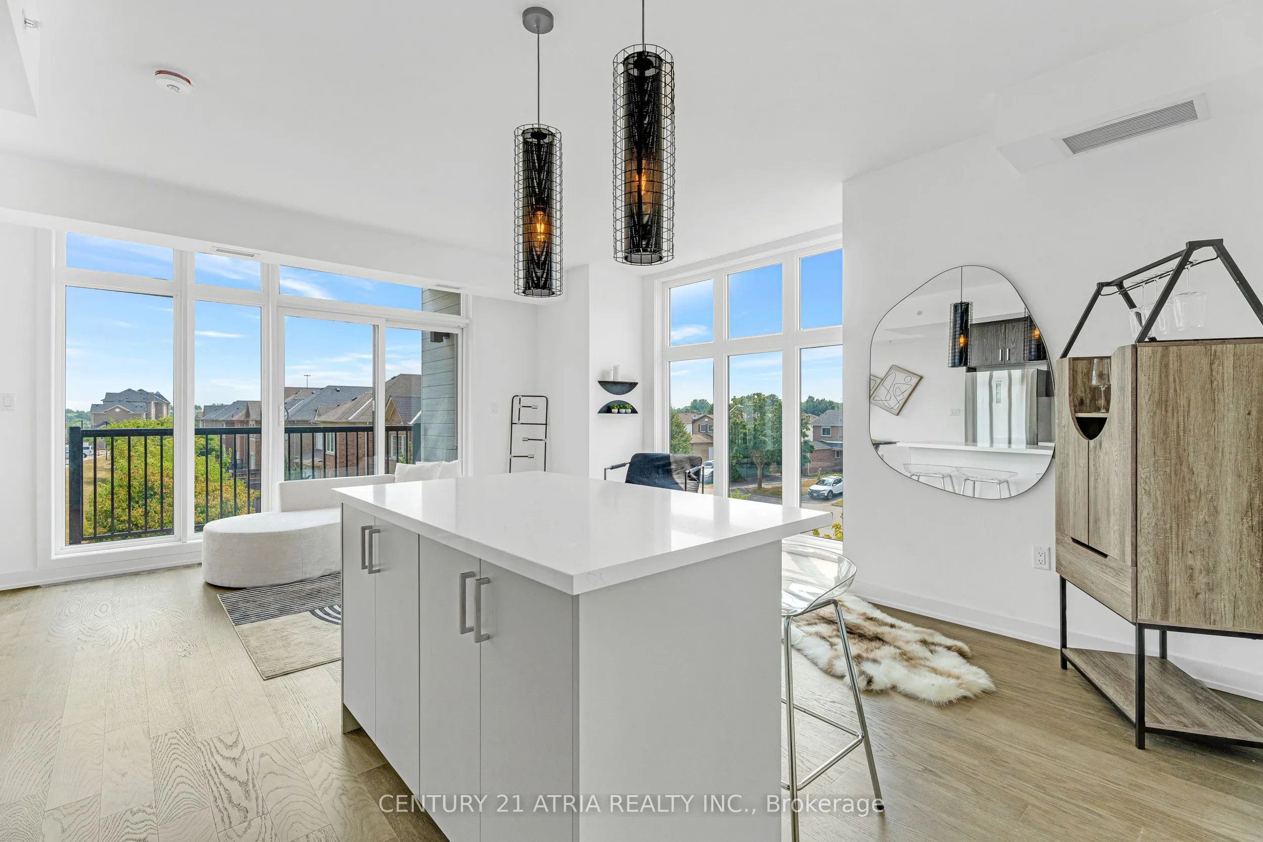 188 Angus Drive, #10