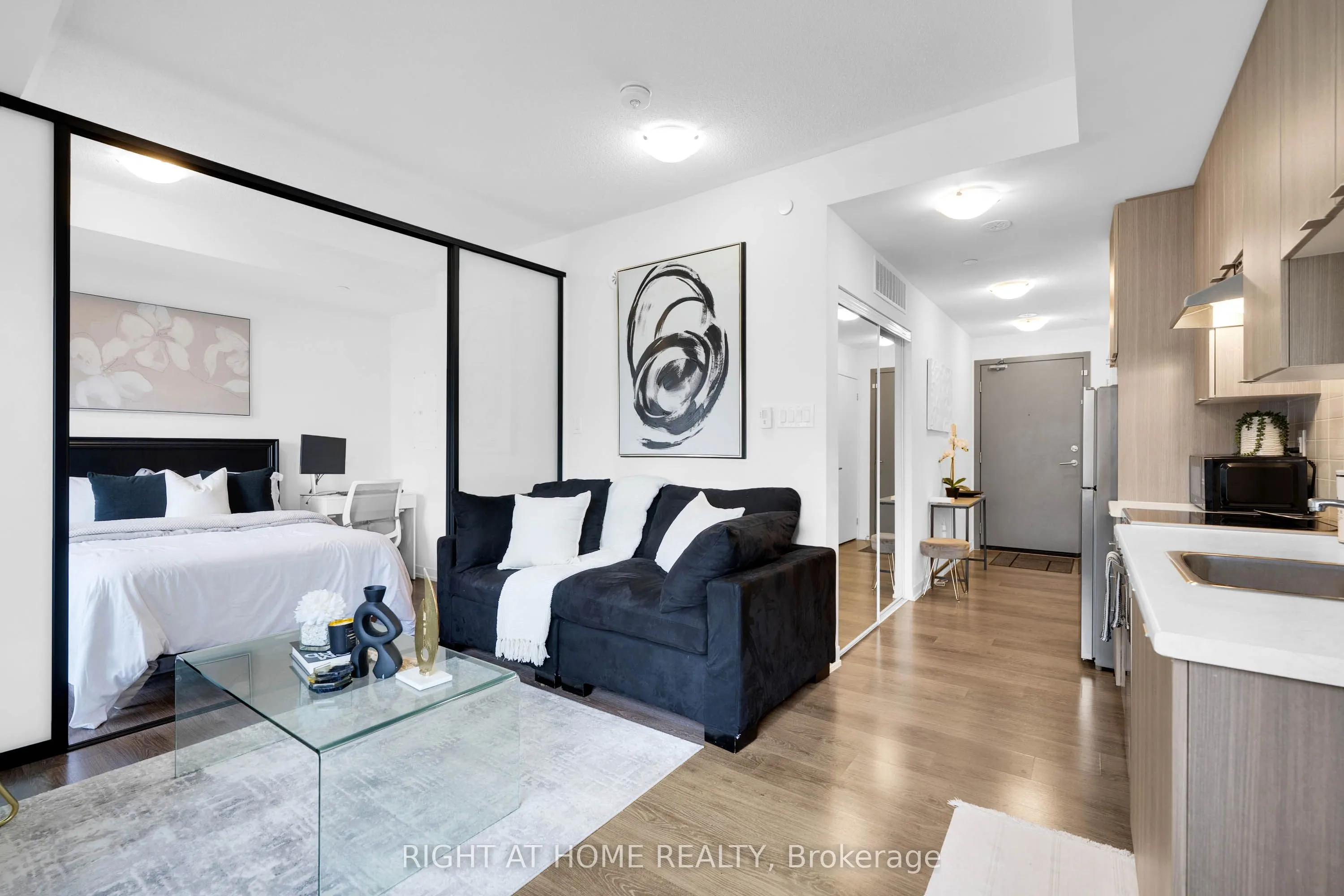 5131 Sheppard Avenue E, #213