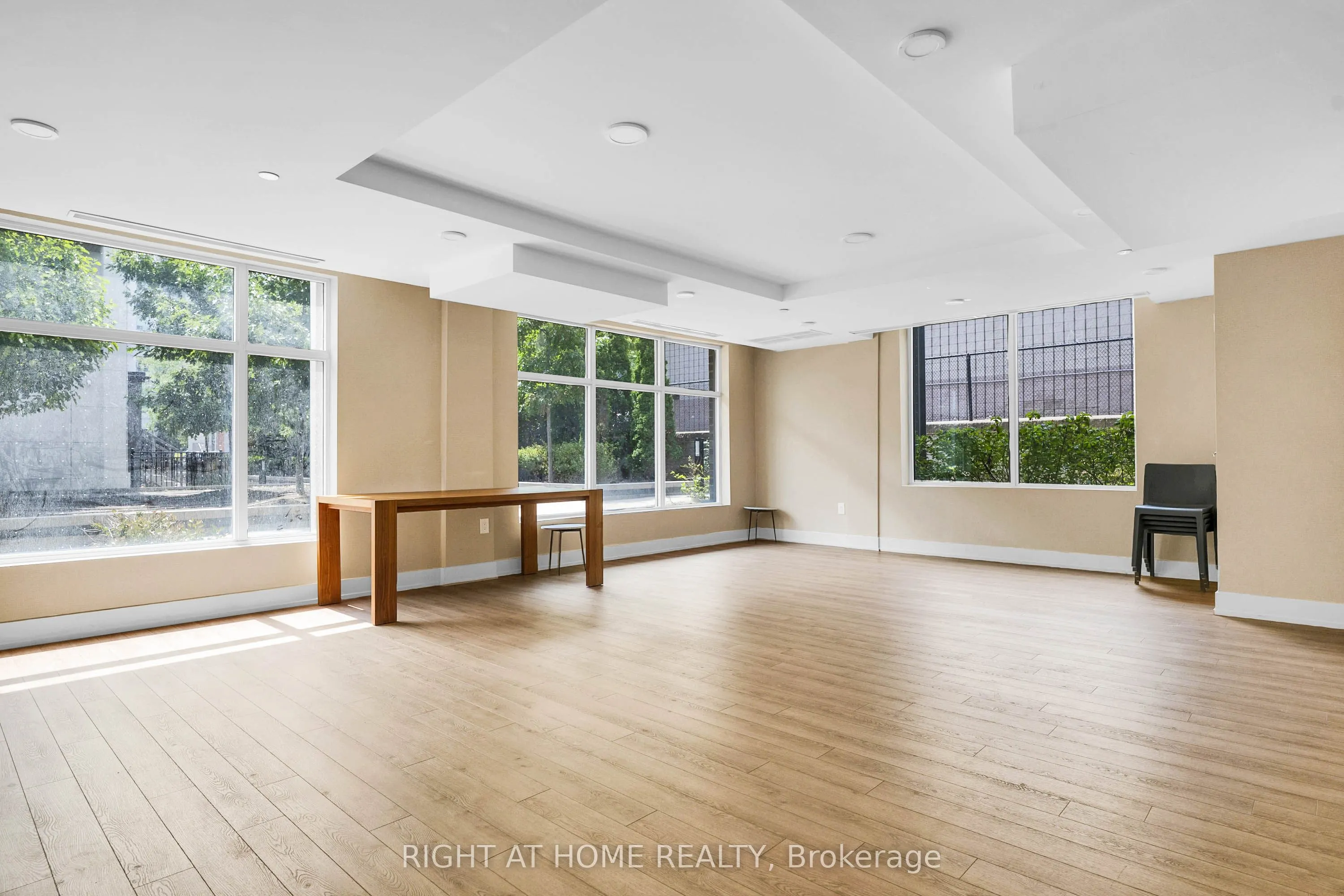 5131 Sheppard Avenue E, #213