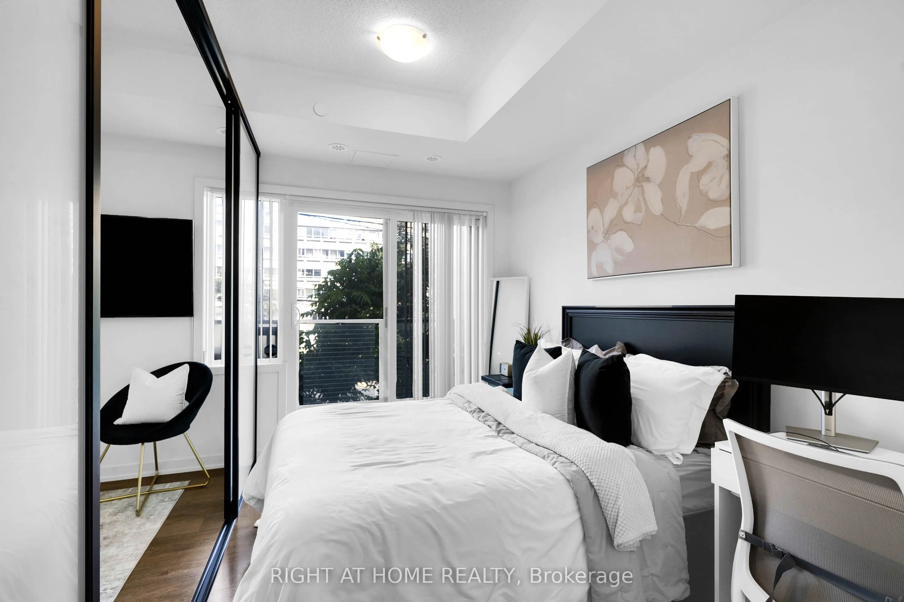 5131 Sheppard Avenue E, #213
