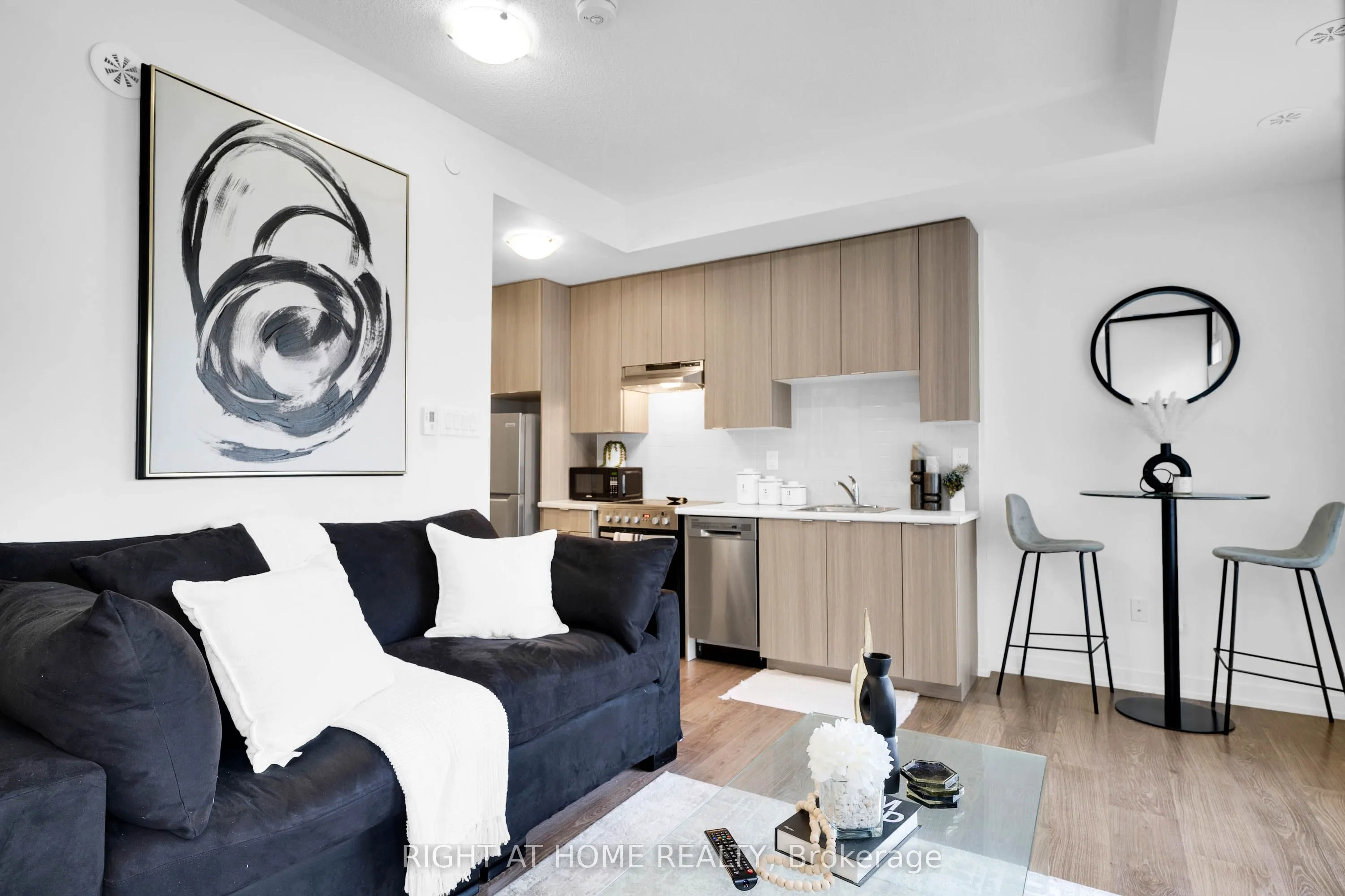 5131 Sheppard Avenue E, #213