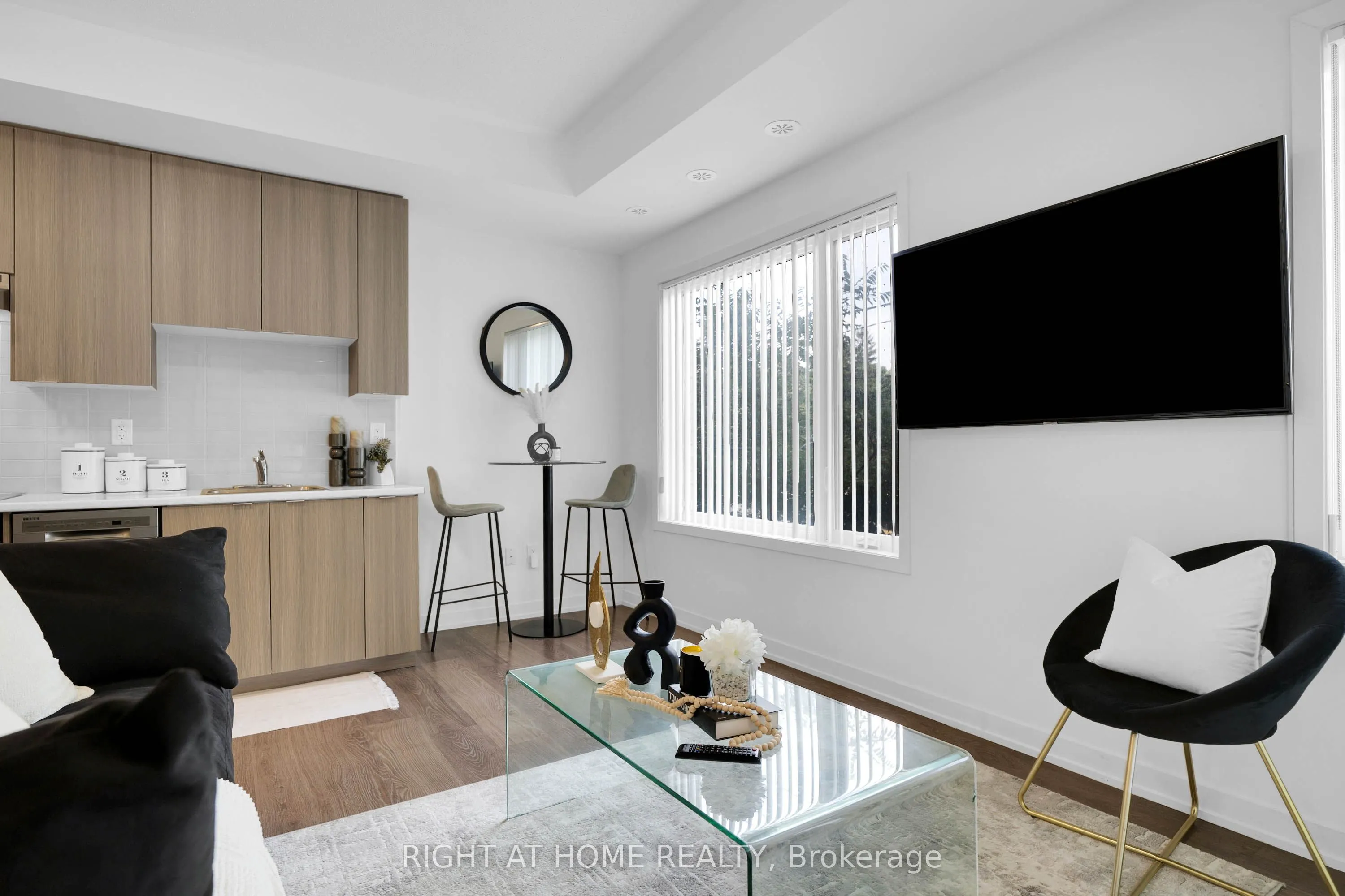 5131 Sheppard Avenue E, #213