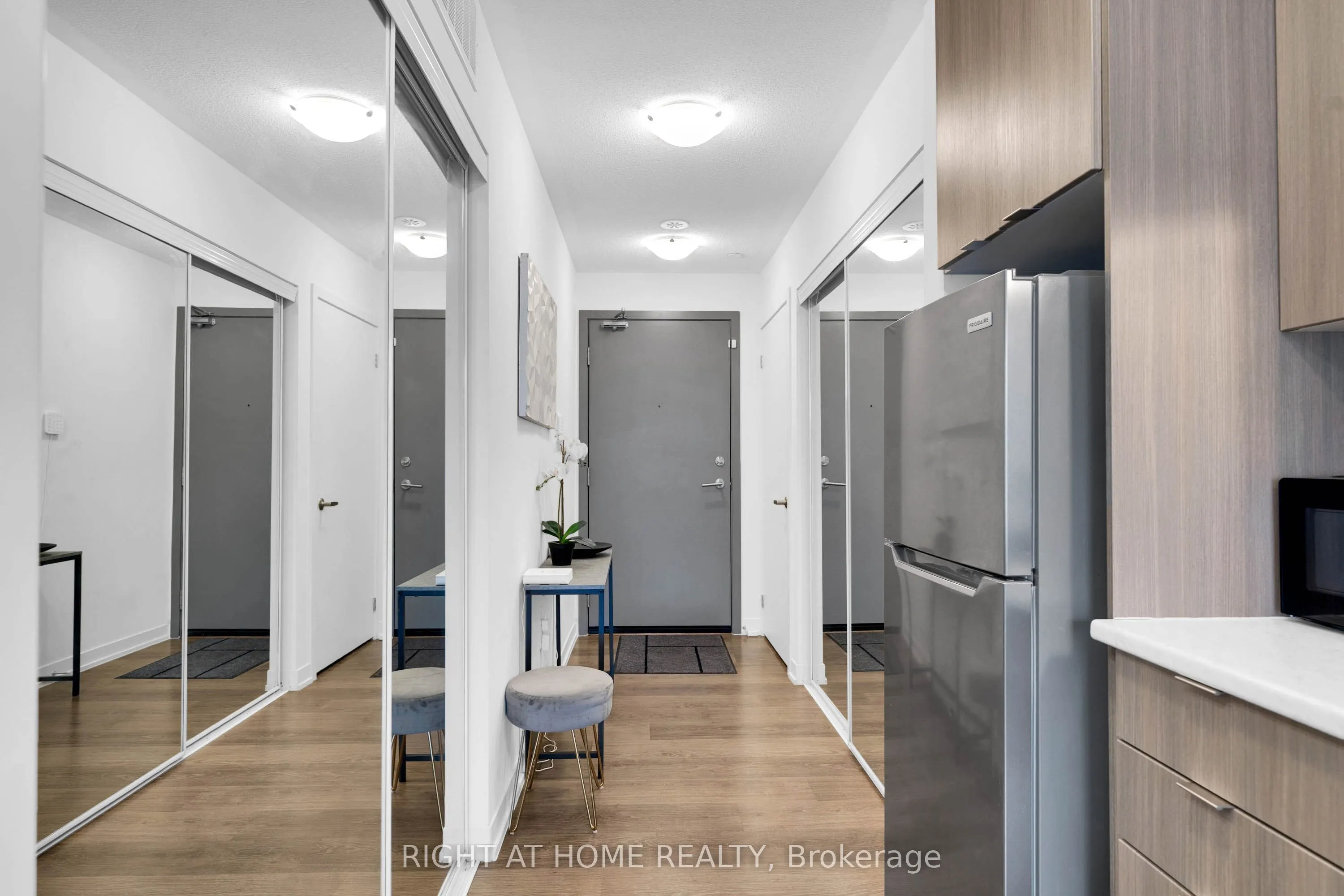 5131 Sheppard Avenue E, #213
