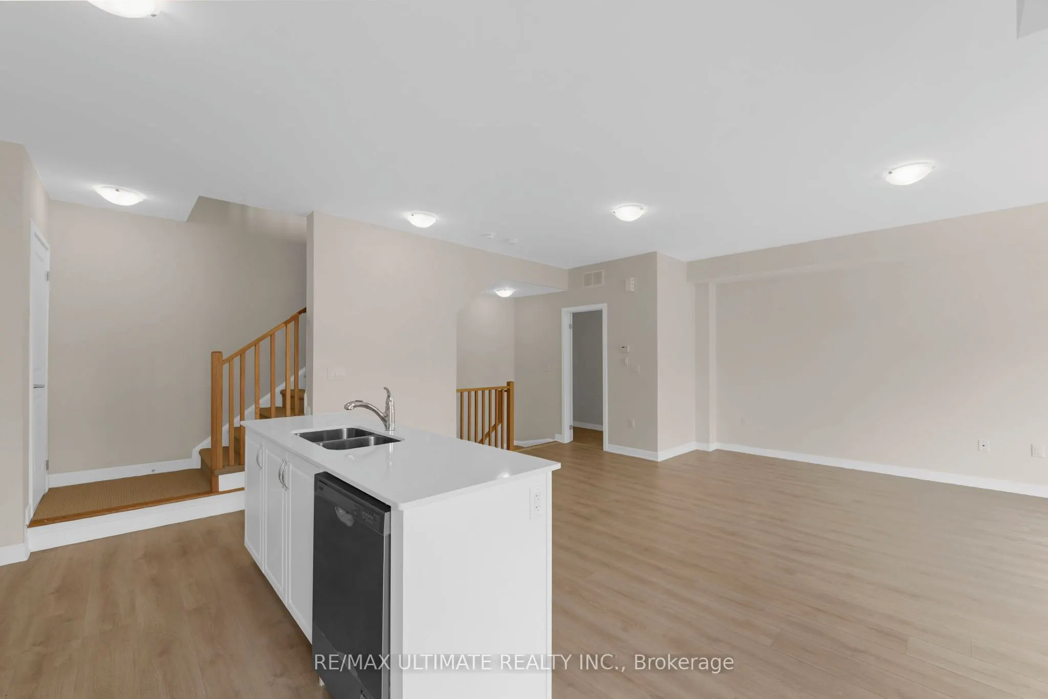 1695 Dersan Street, #1310