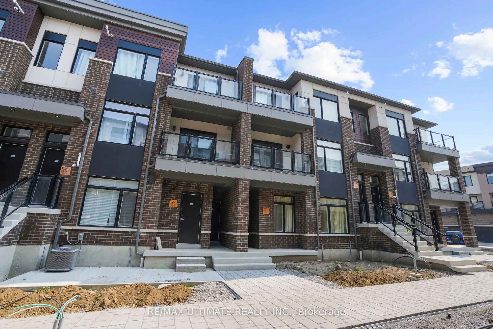 1695 Dersan Street, #1310