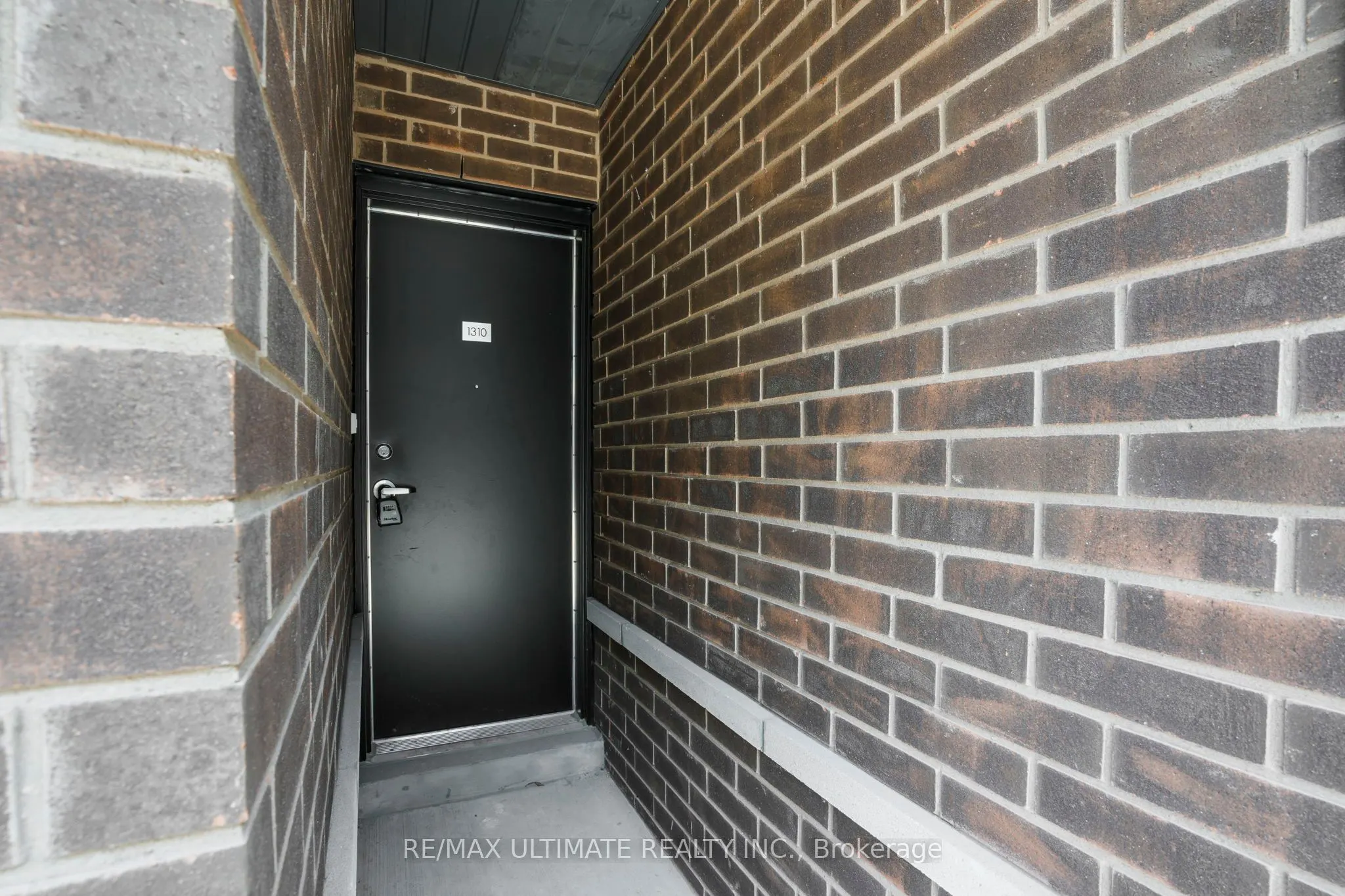 1695 Dersan Street, #1310