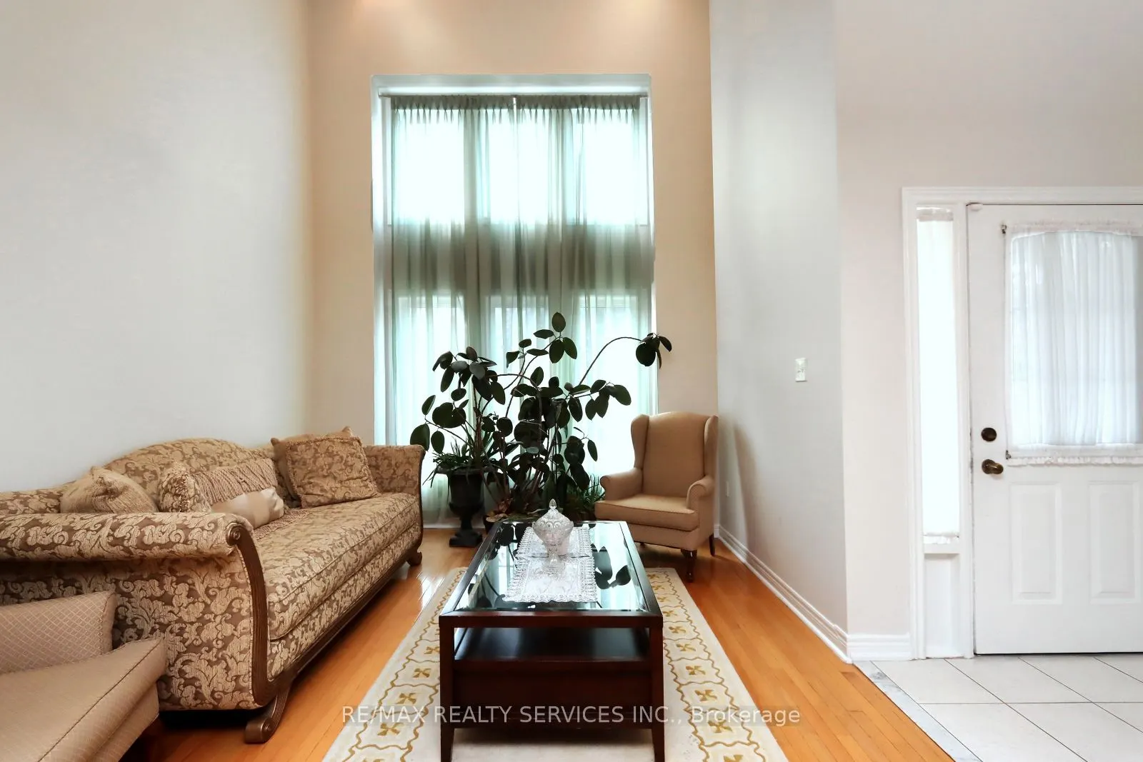 28 Hoile Drive
