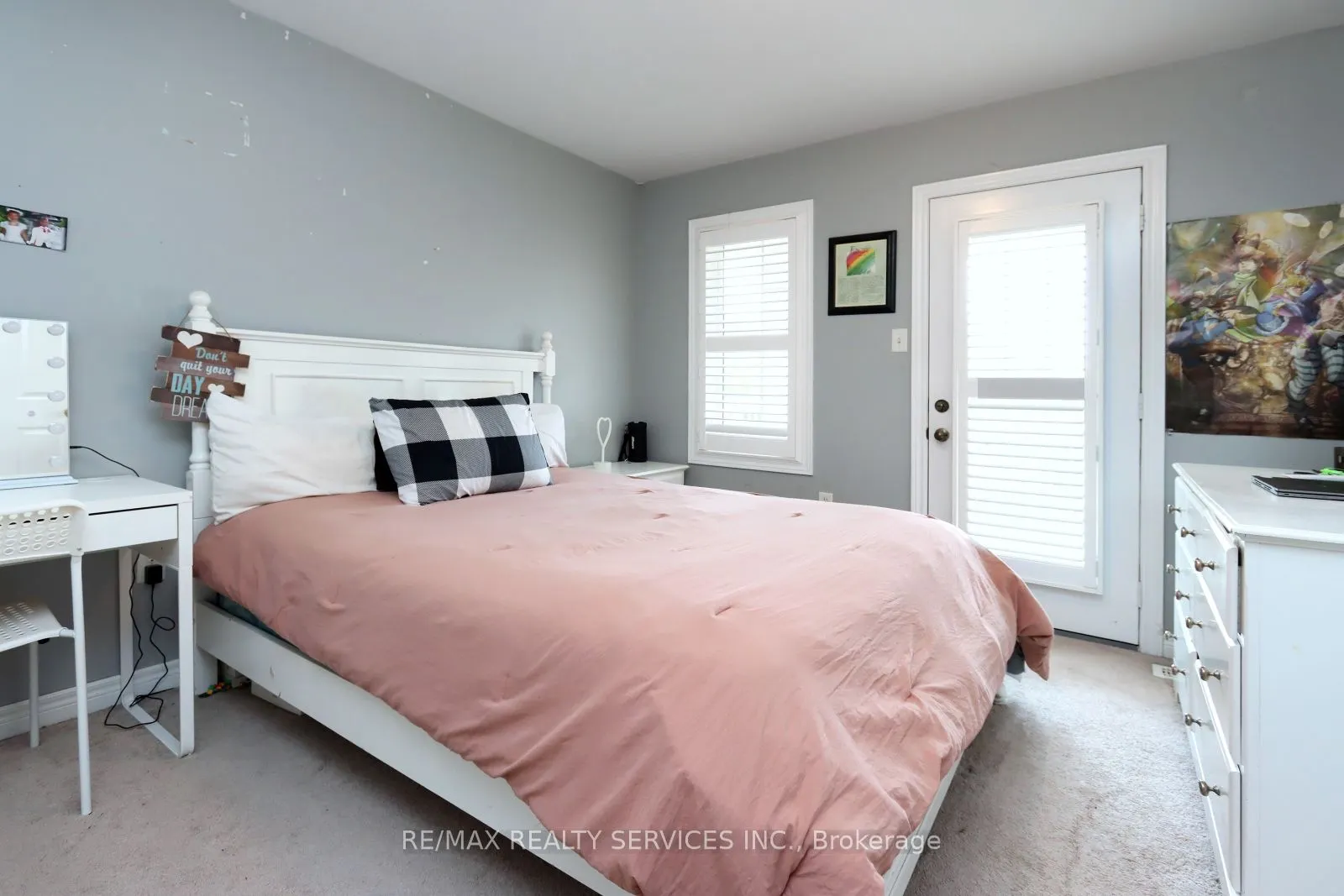 28 Hoile Drive