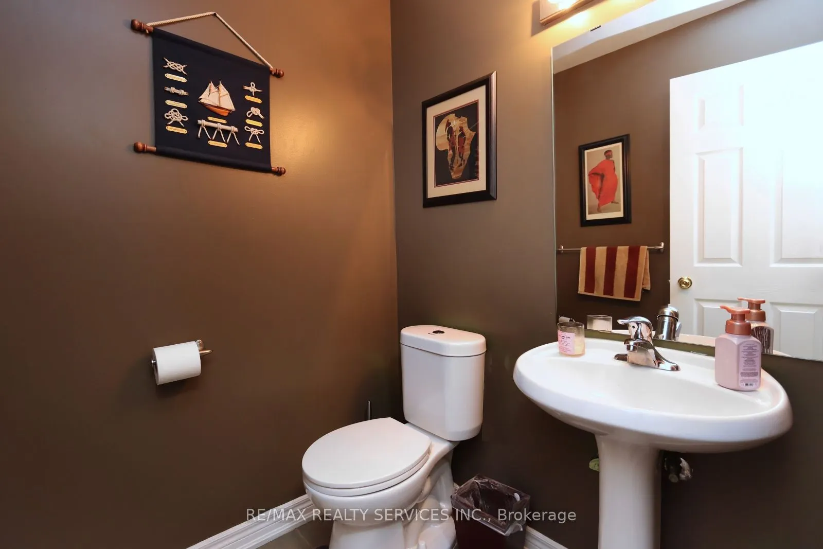 28 Hoile Drive