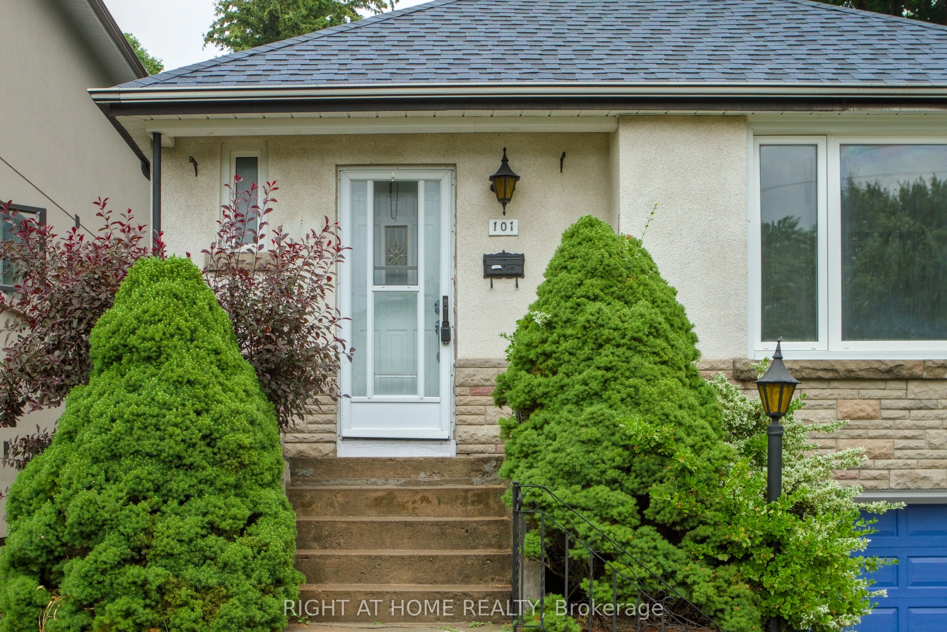 101 Eastville Avenue