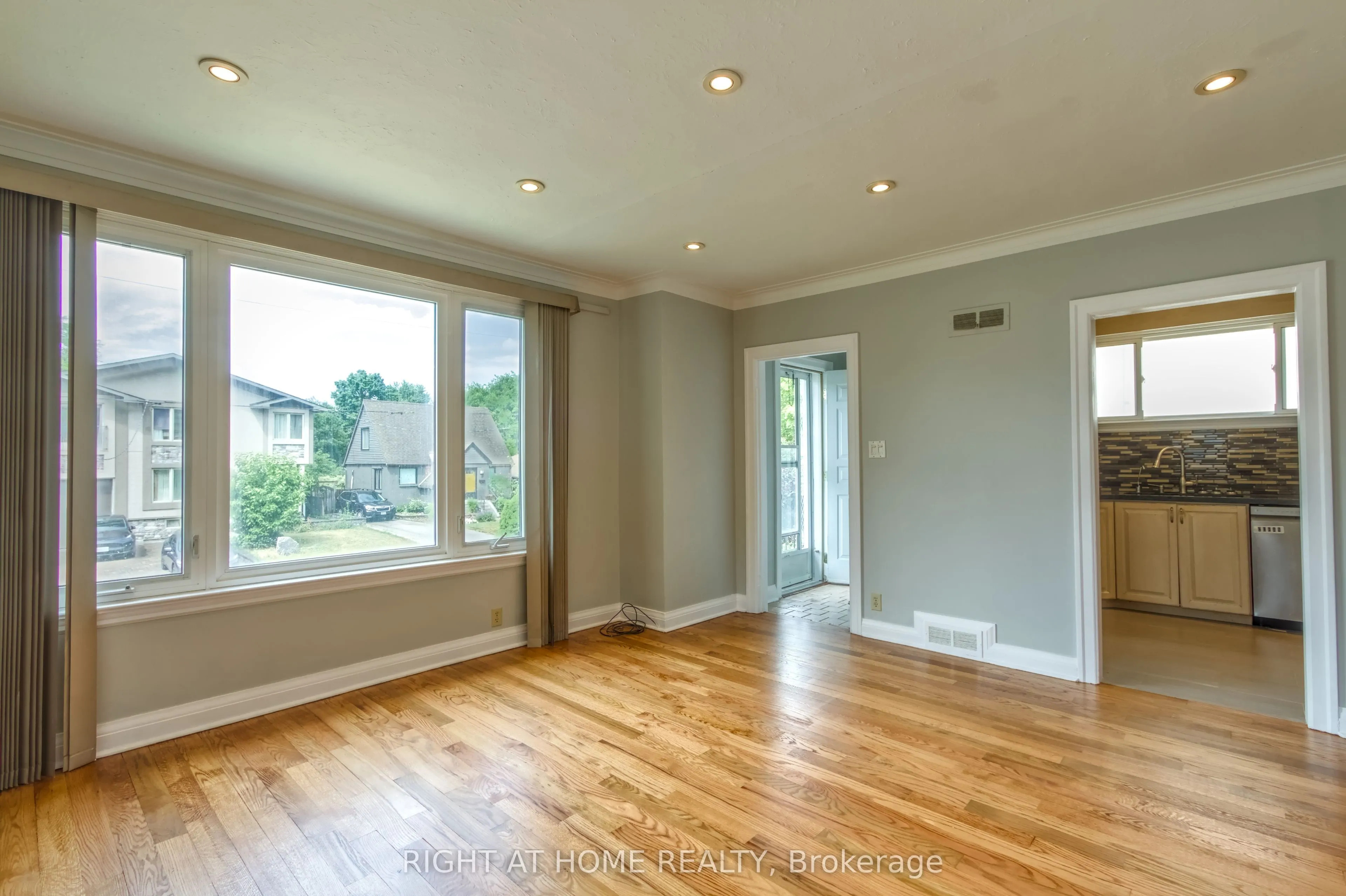 101 Eastville Avenue