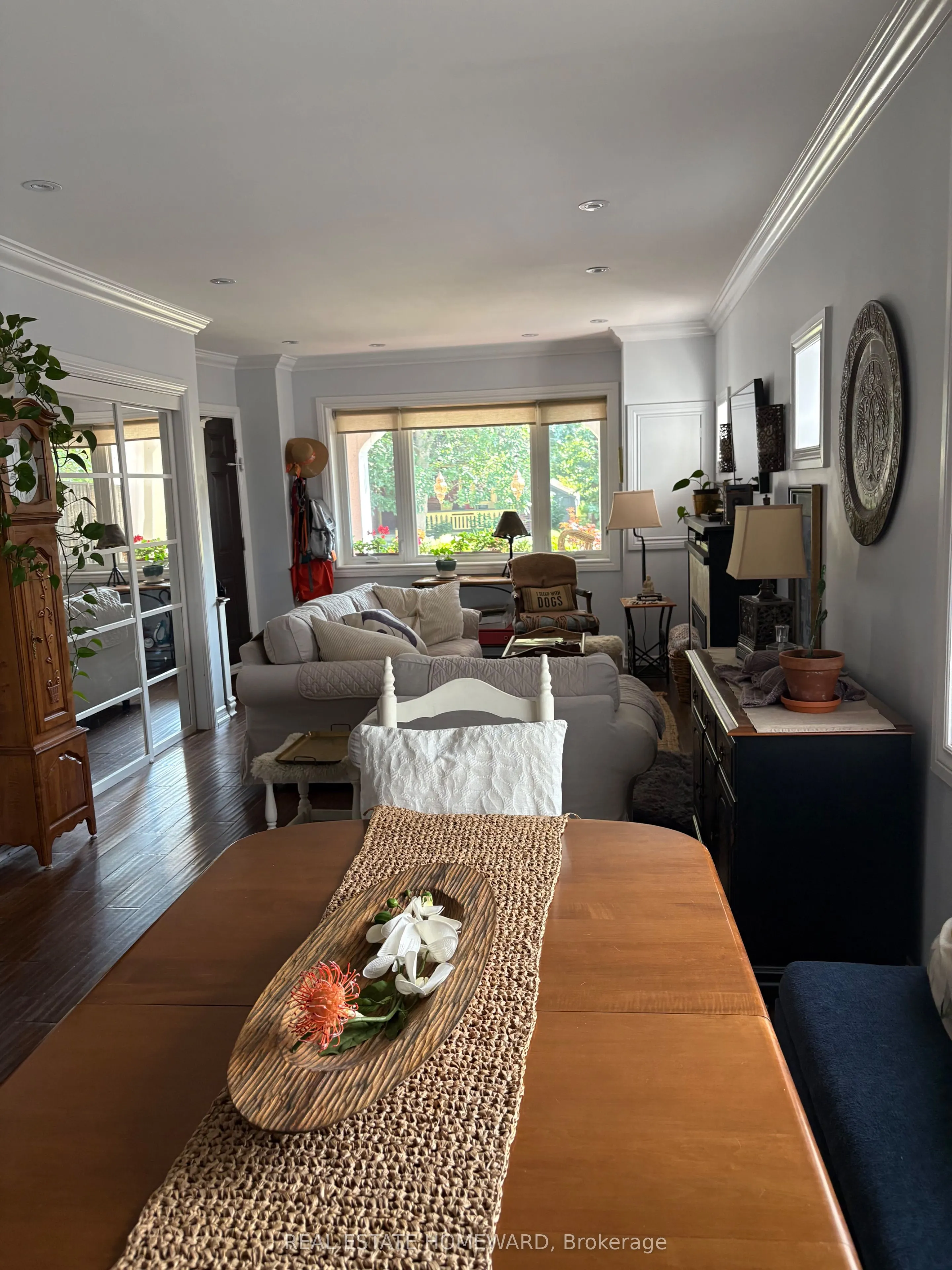 42 Hammersmith Avenue, #Main