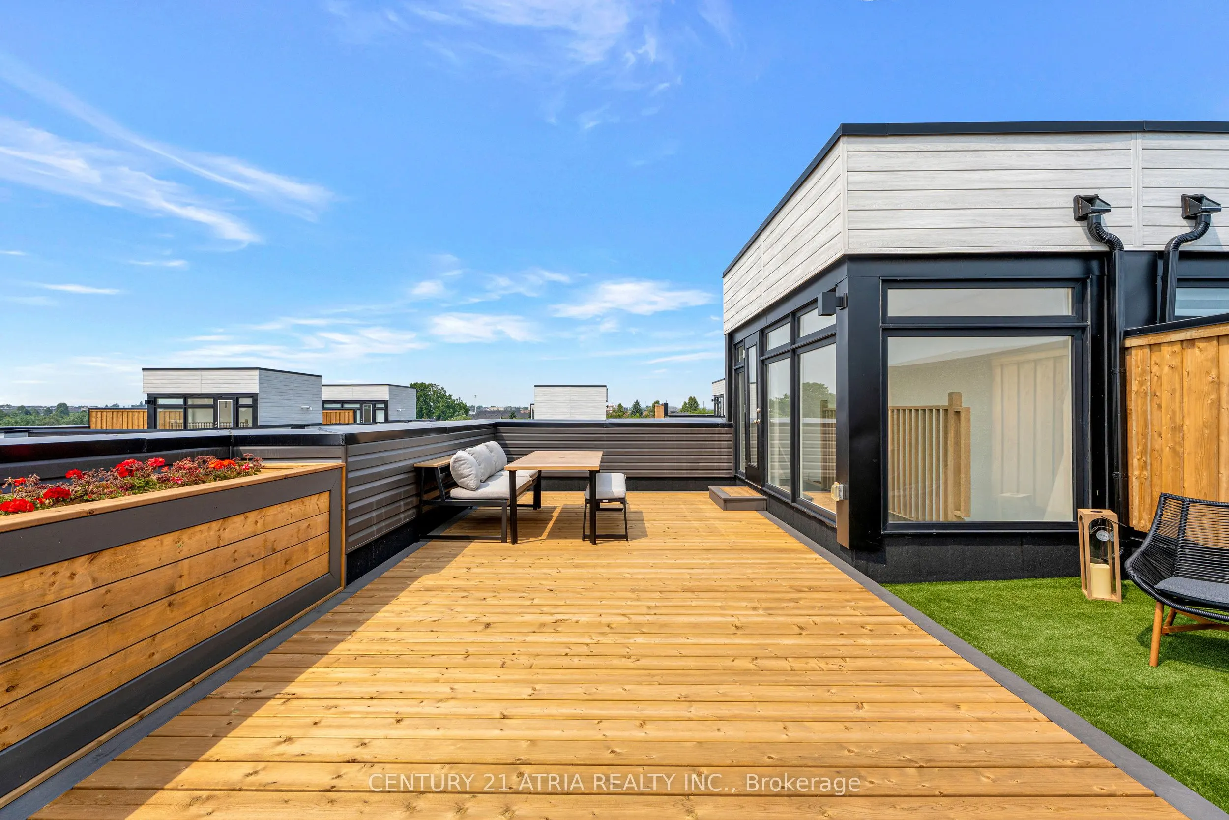 188 Angus Drive, #15