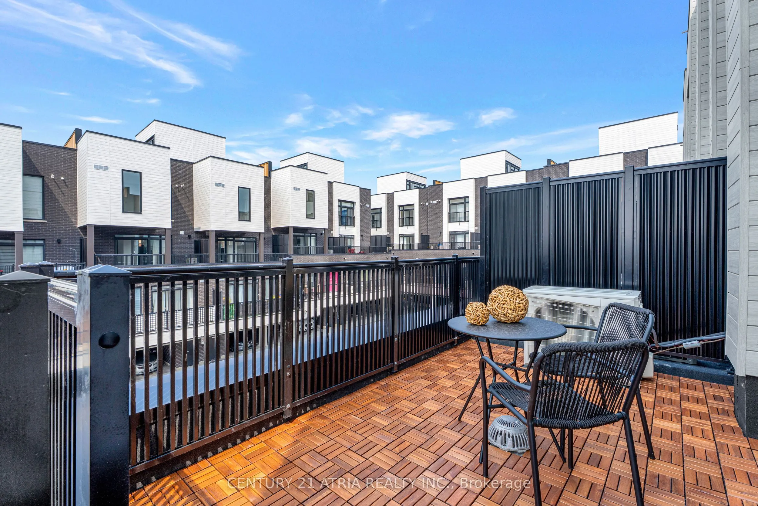 188 Angus Drive, #15
