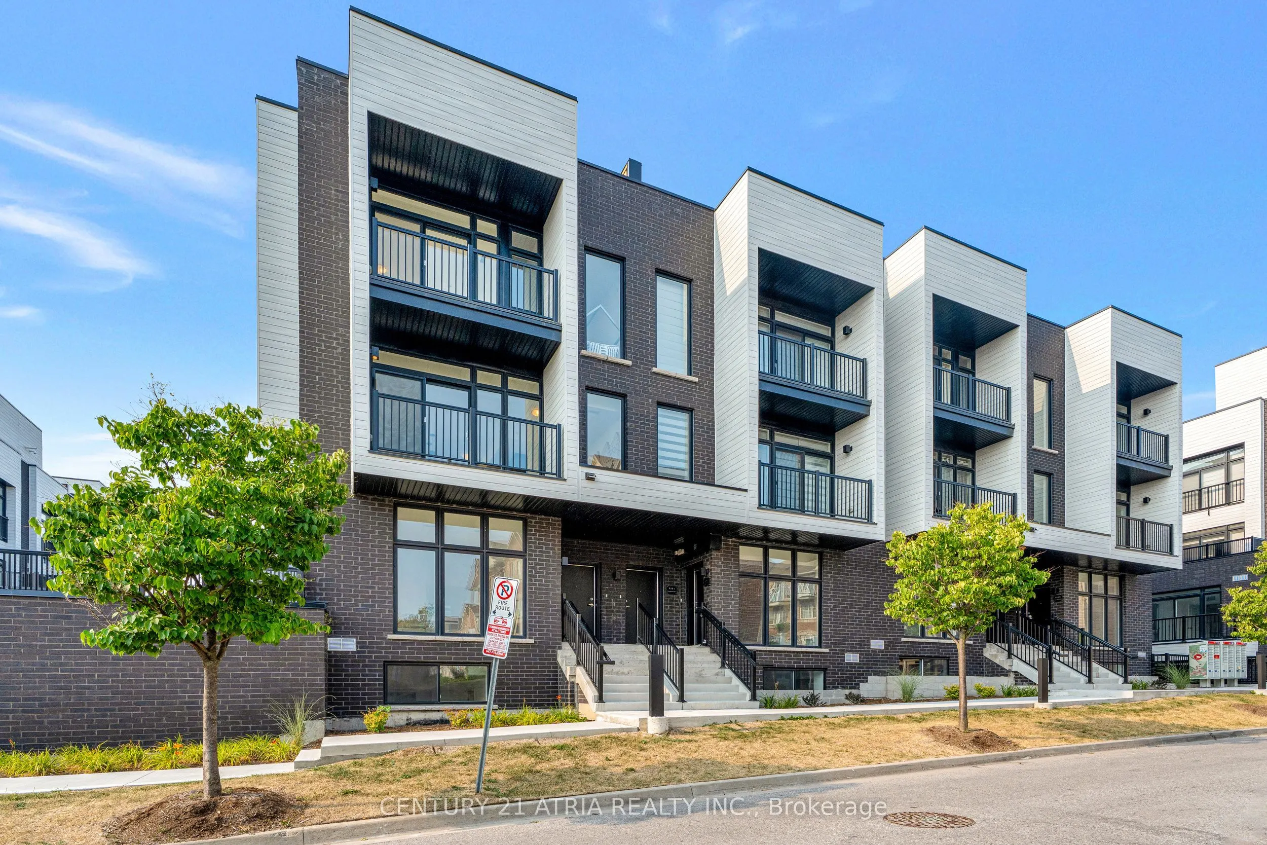 188 Angus Drive, #15