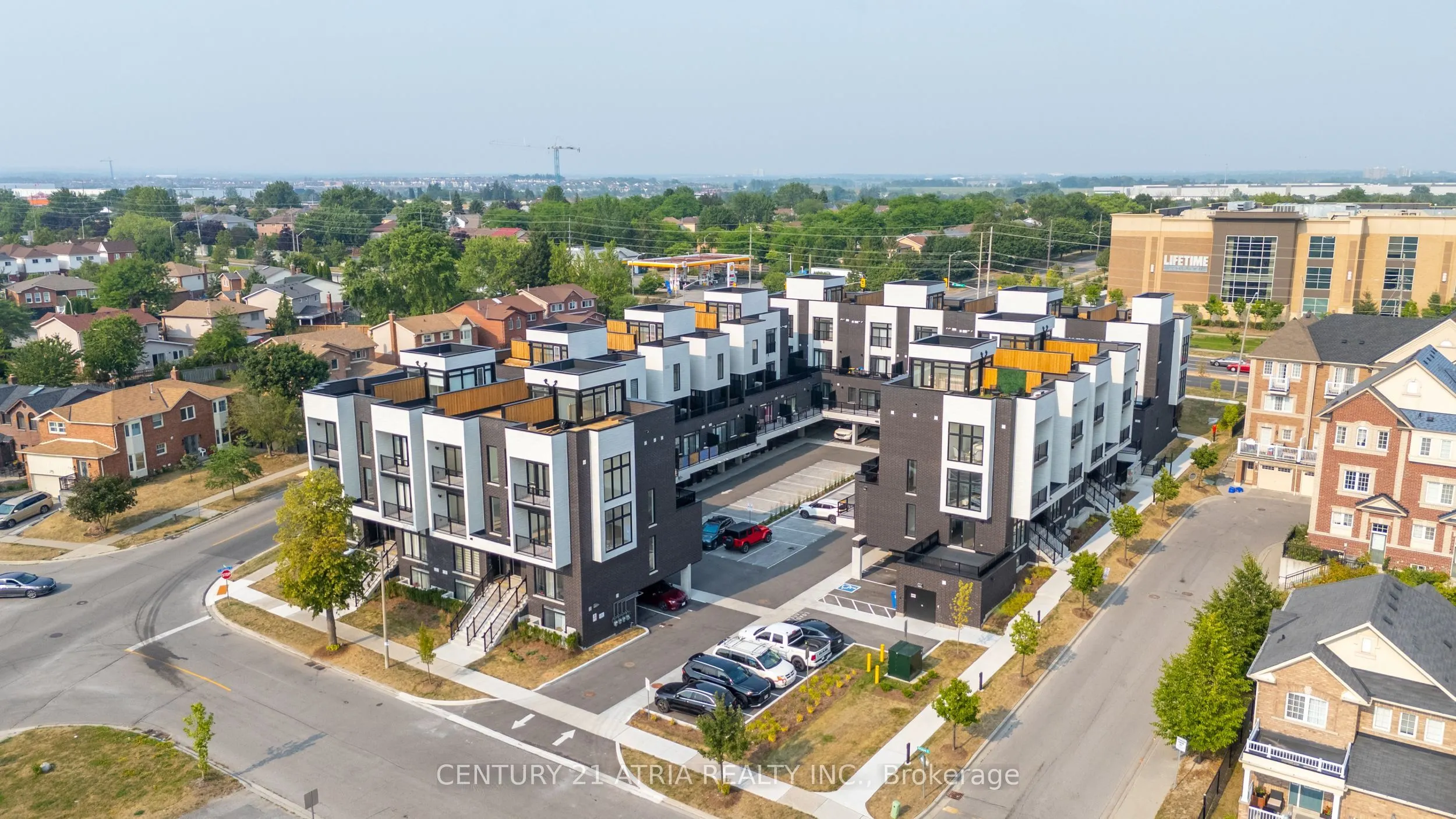 188 Angus Drive, #15