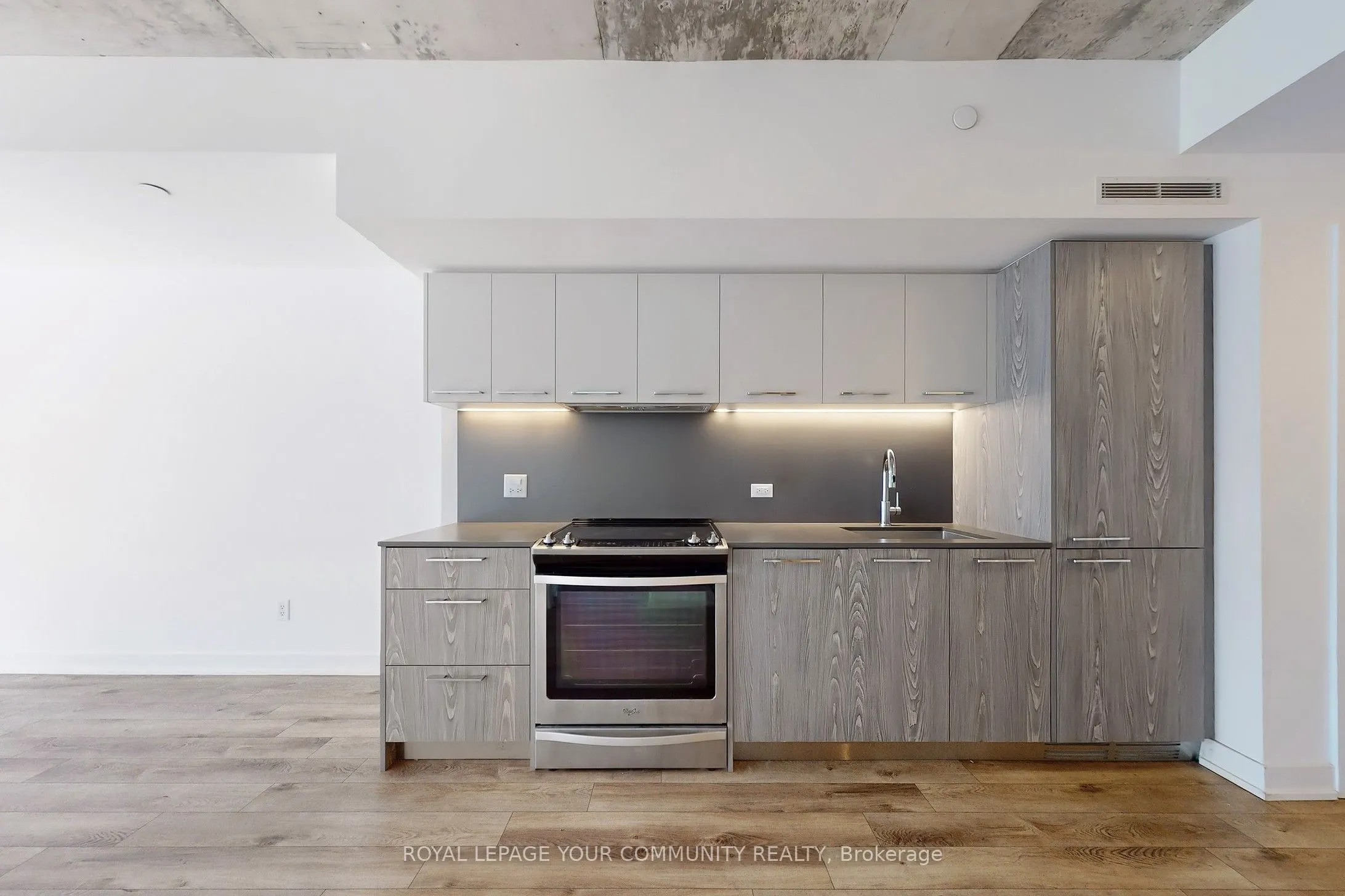 30 Baseball Place, #412