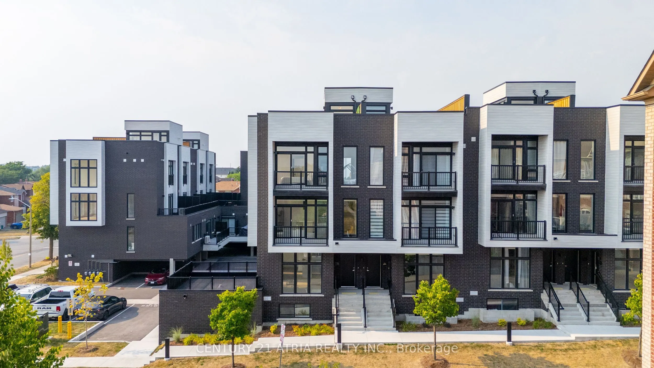 184 Angus Drive, #8