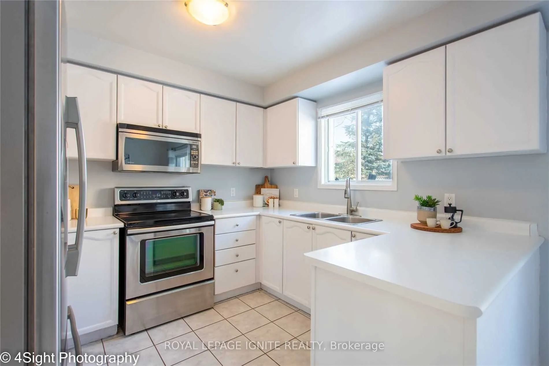 10 Bonnycastle Drive
