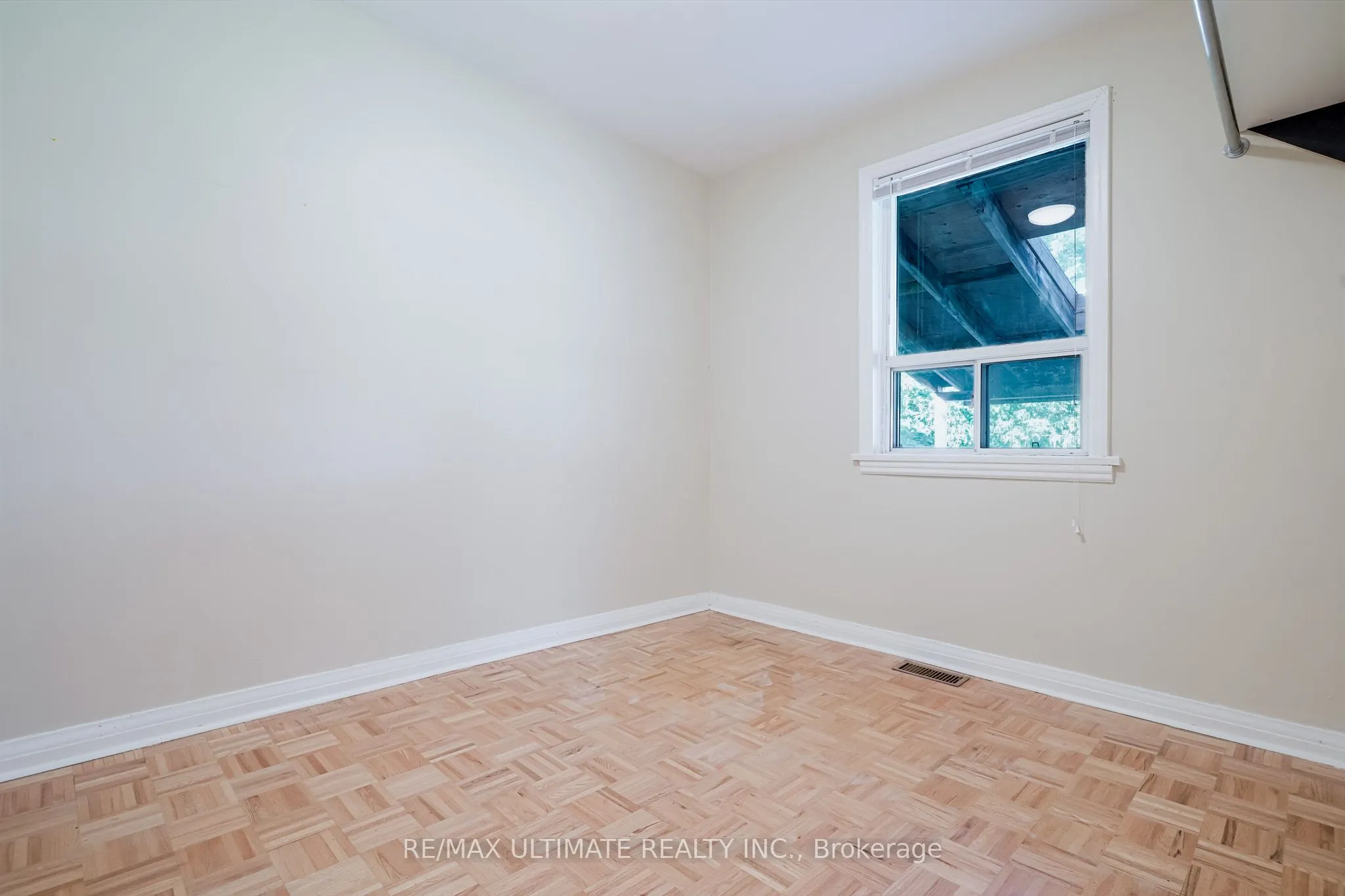 87 Maybourne Avenue, #Main