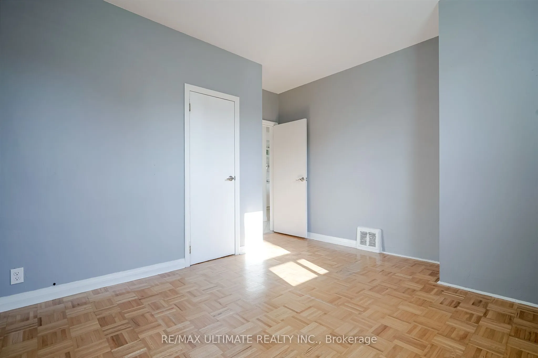 87 Maybourne Avenue, #Main