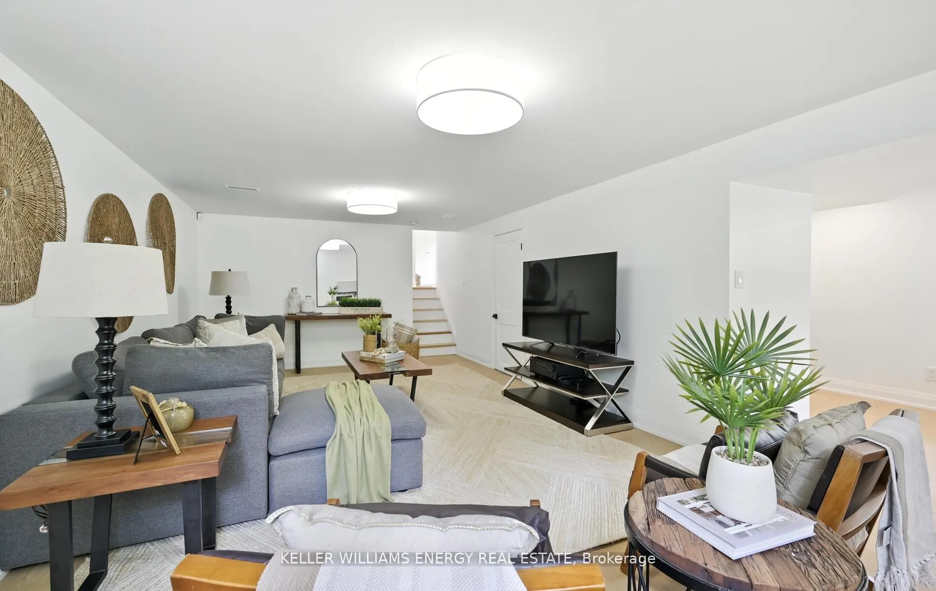 19375 Mississaugas Trail