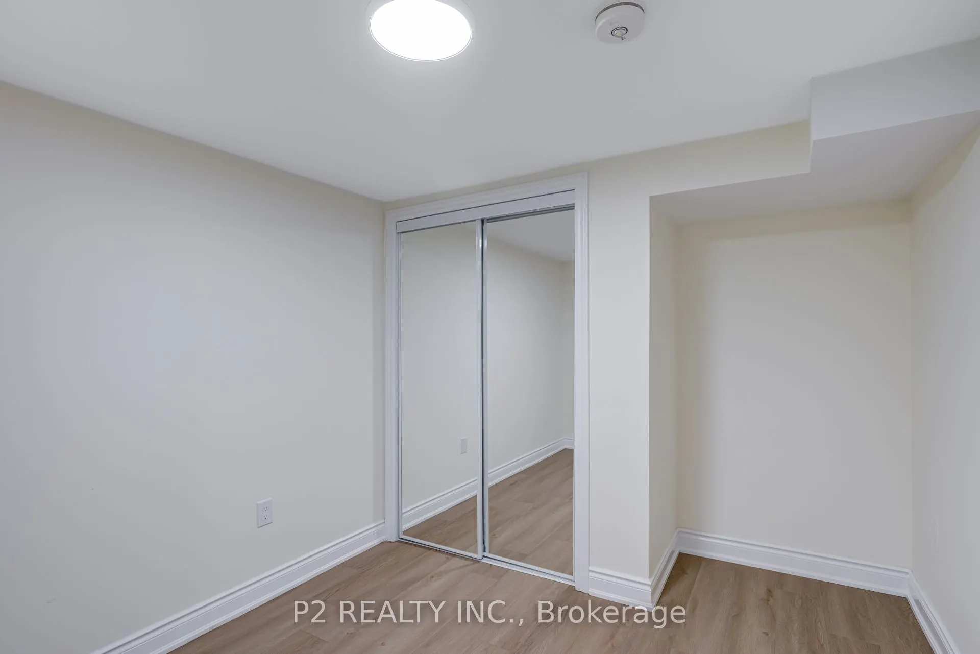 735 Down Crescent, #Basement