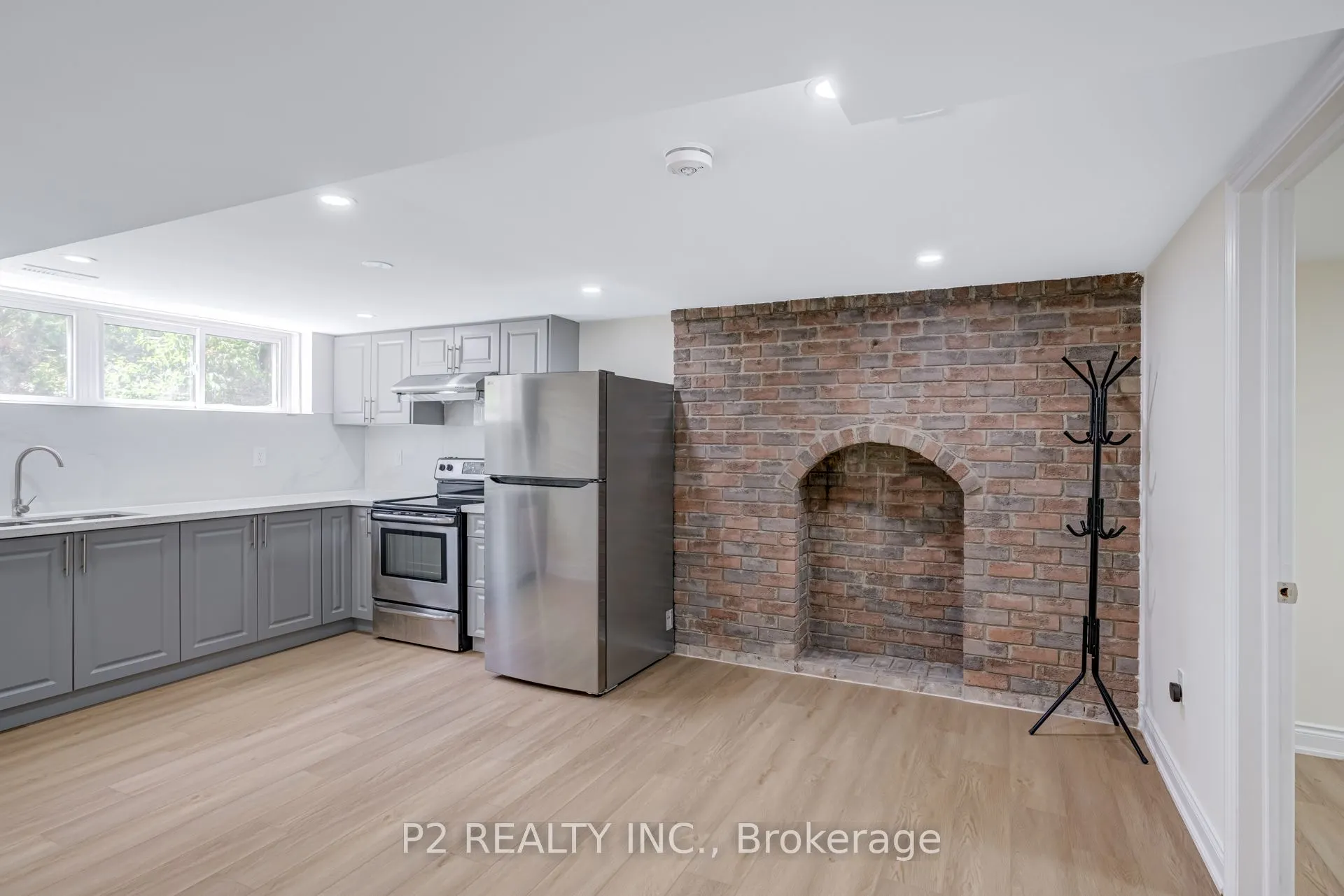 735 Down Crescent, #Basement