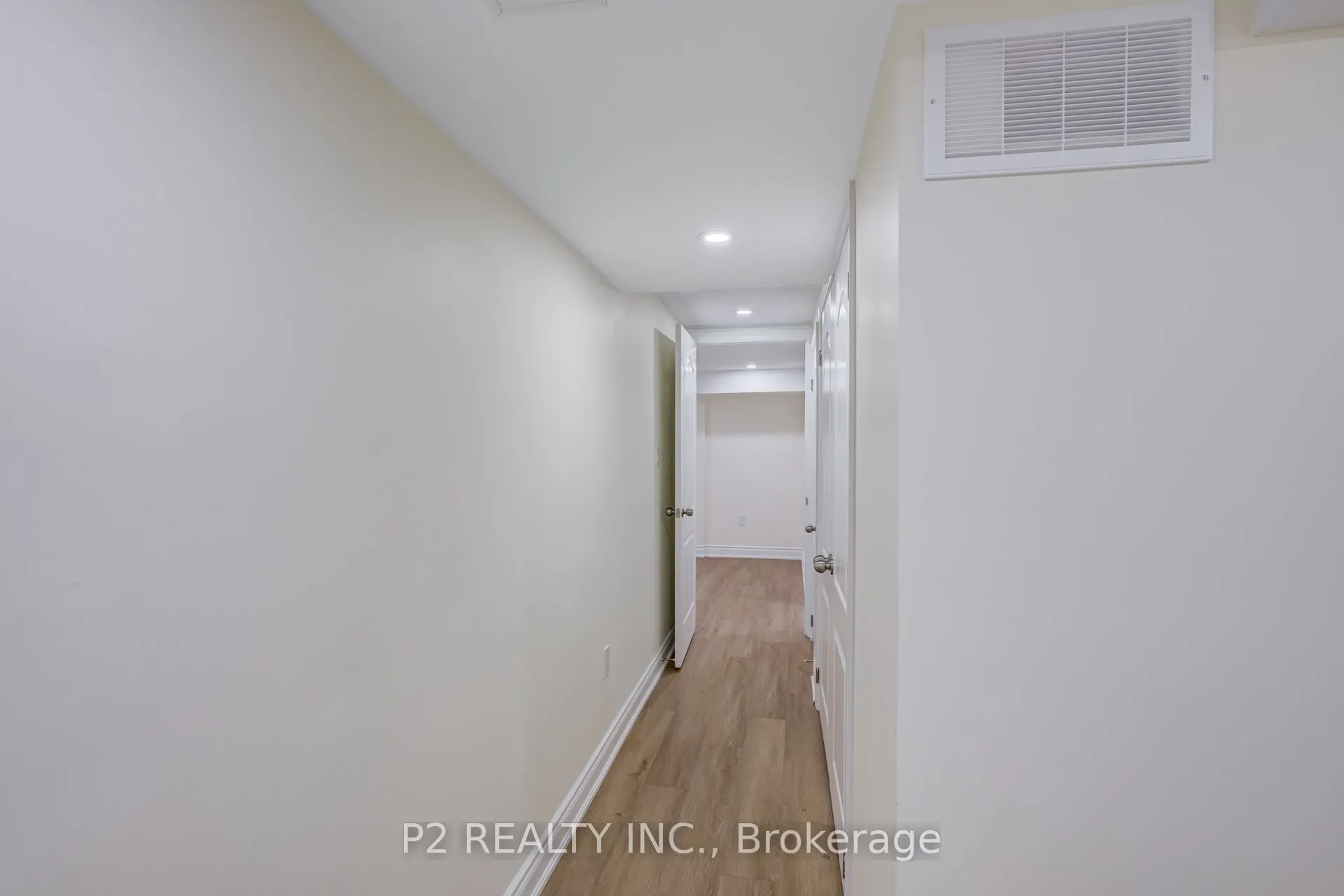 735 Down Crescent, #Basement