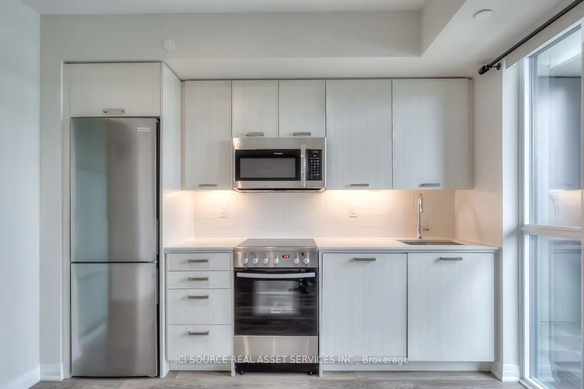 2301 Danforth Avenue, #518