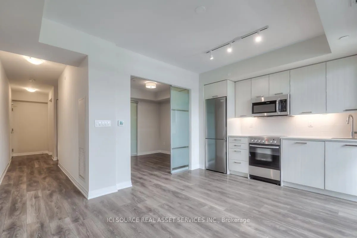 2301 Danforth Avenue, #518