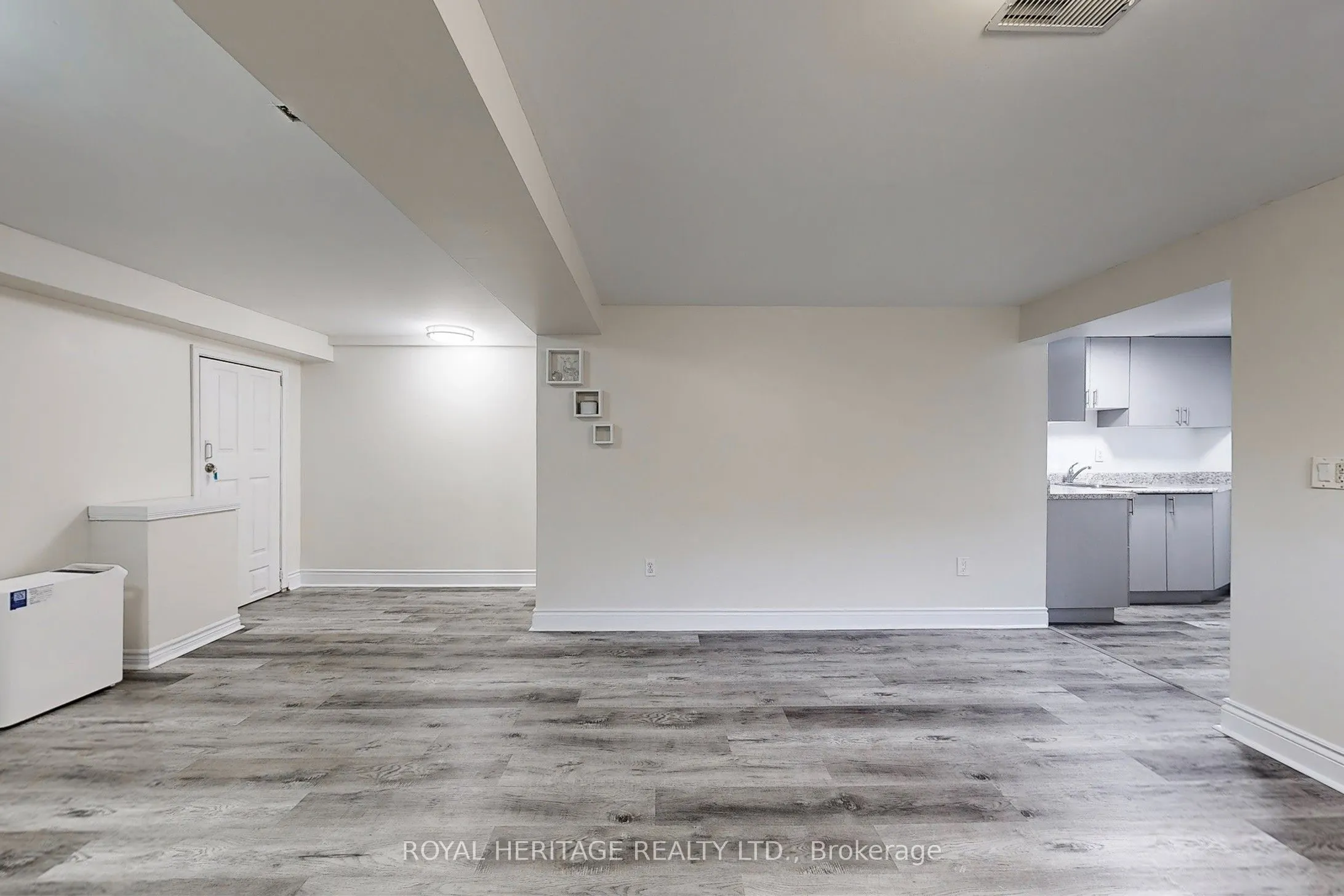 1092 Cedar Street