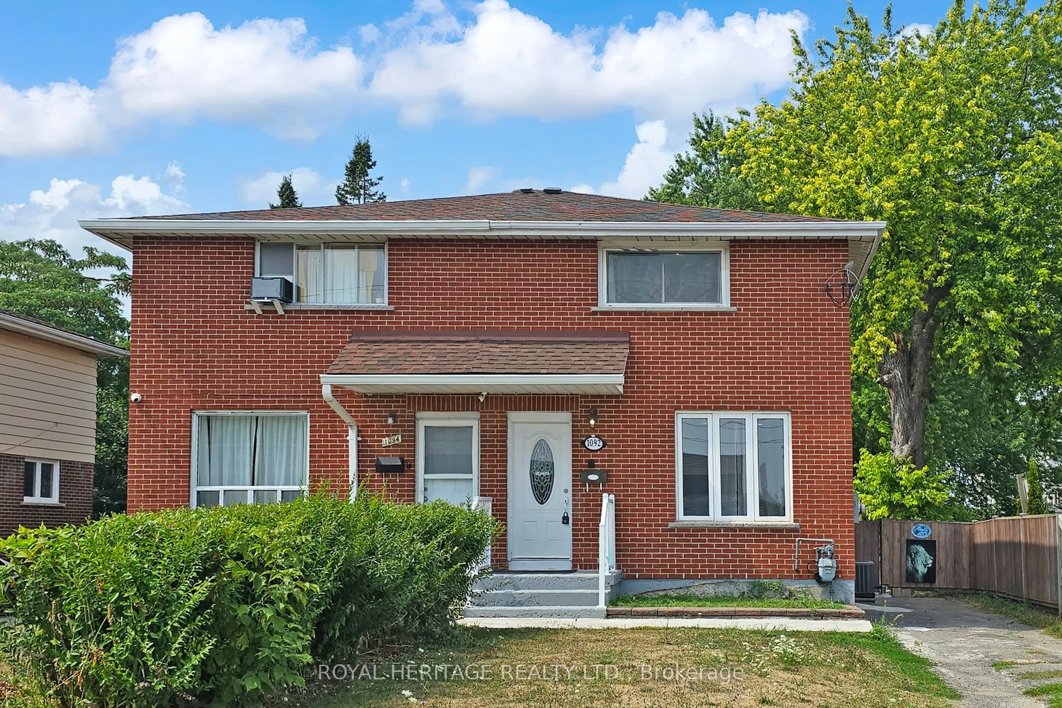 1092 Cedar Street