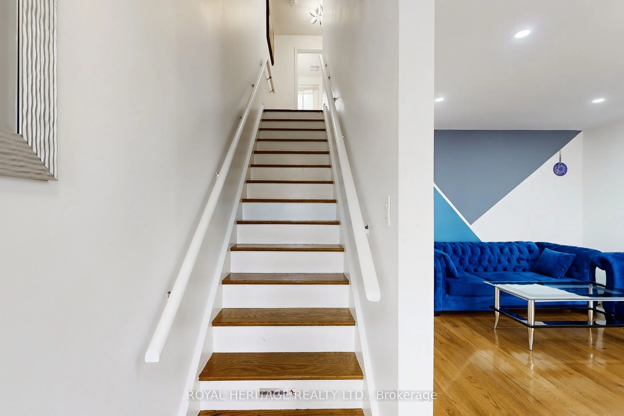 1092 Cedar Street