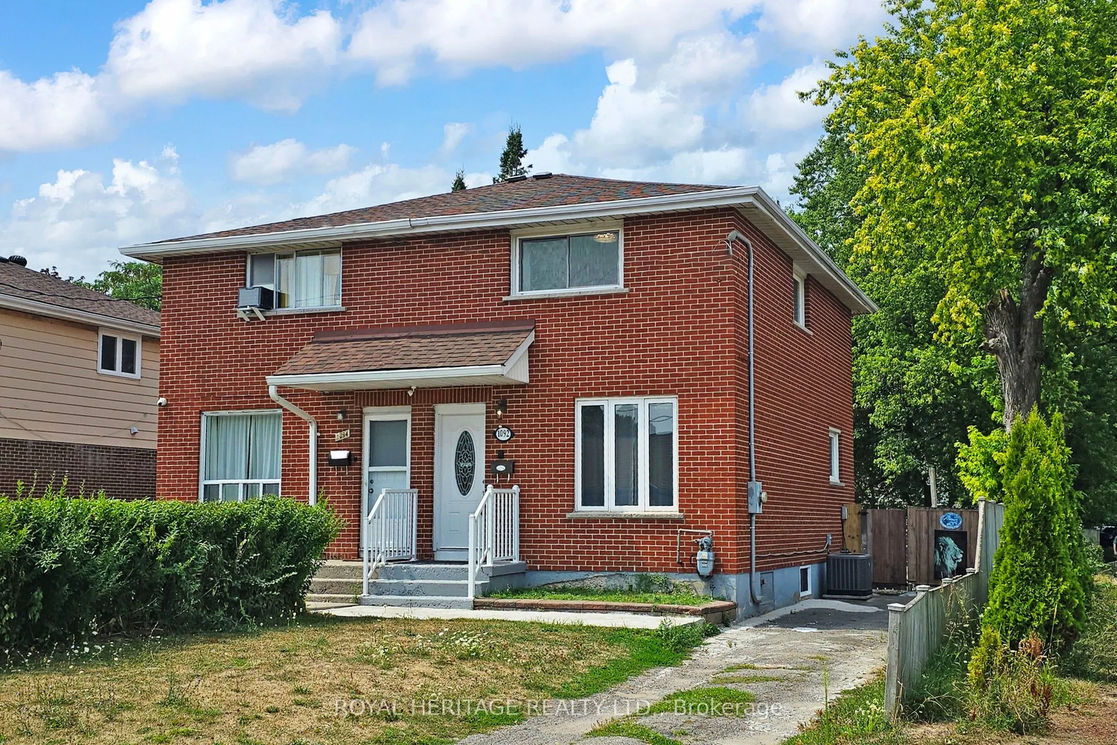 1092 Cedar Street