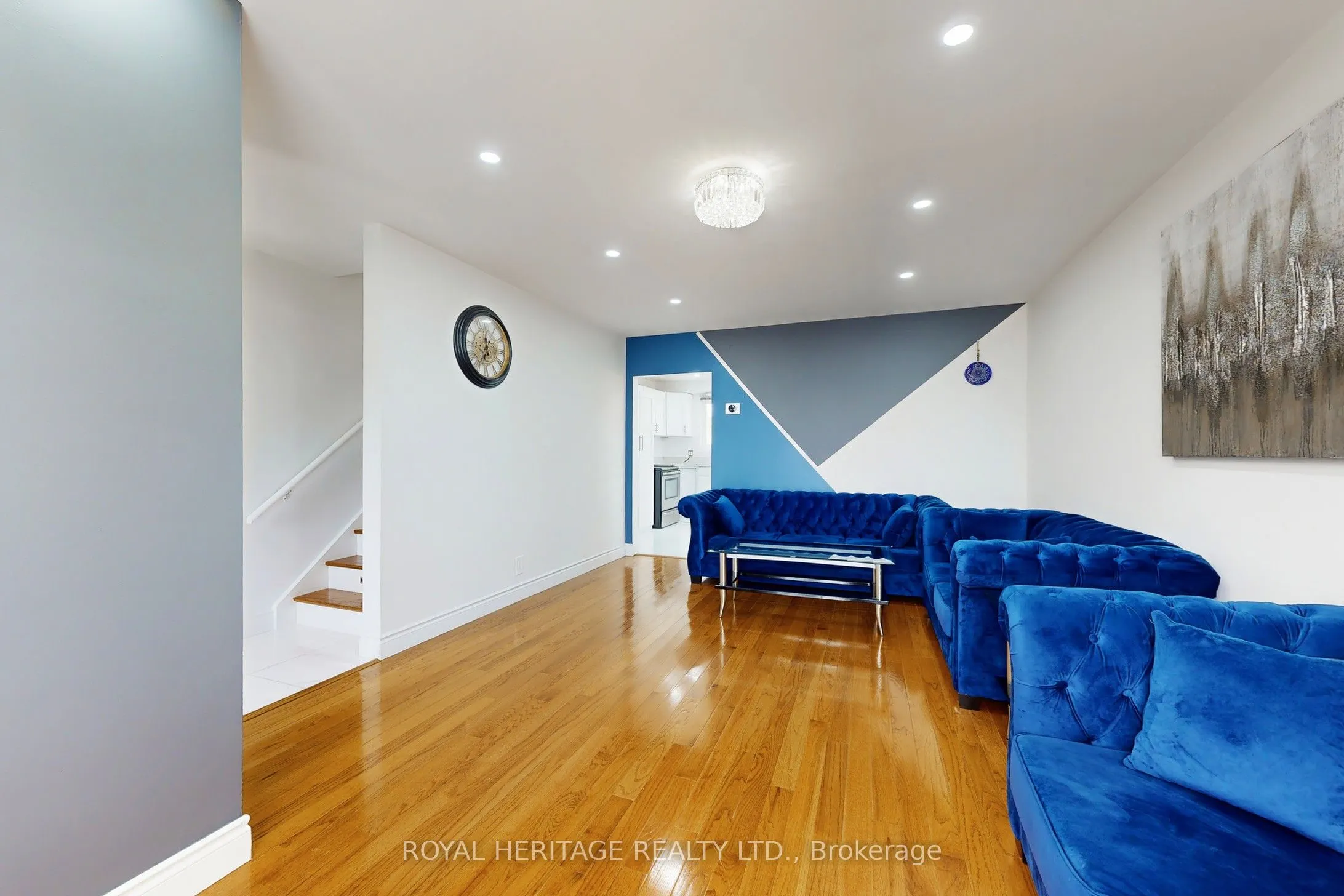 1092 Cedar Street