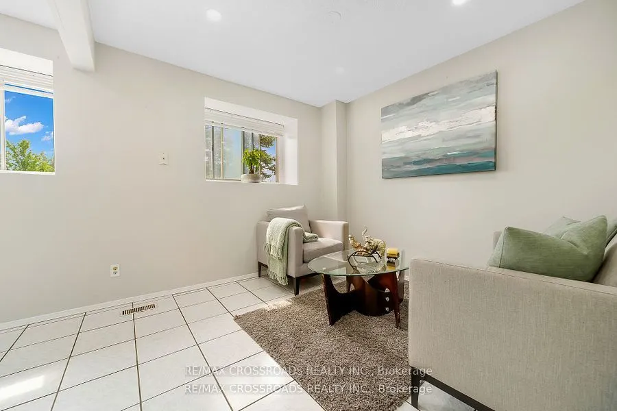 55 Collinsgrove Road, #299