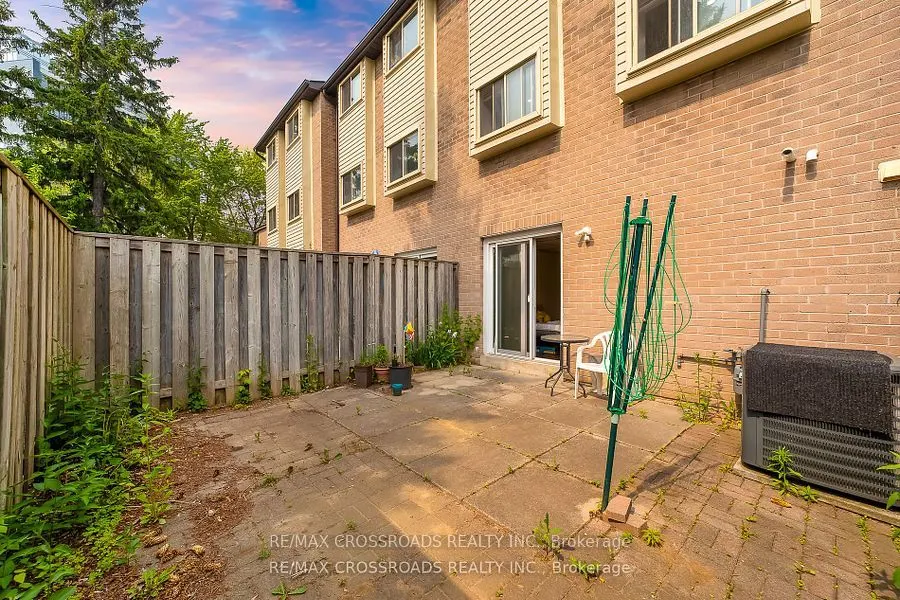 55 Collinsgrove Road, #299