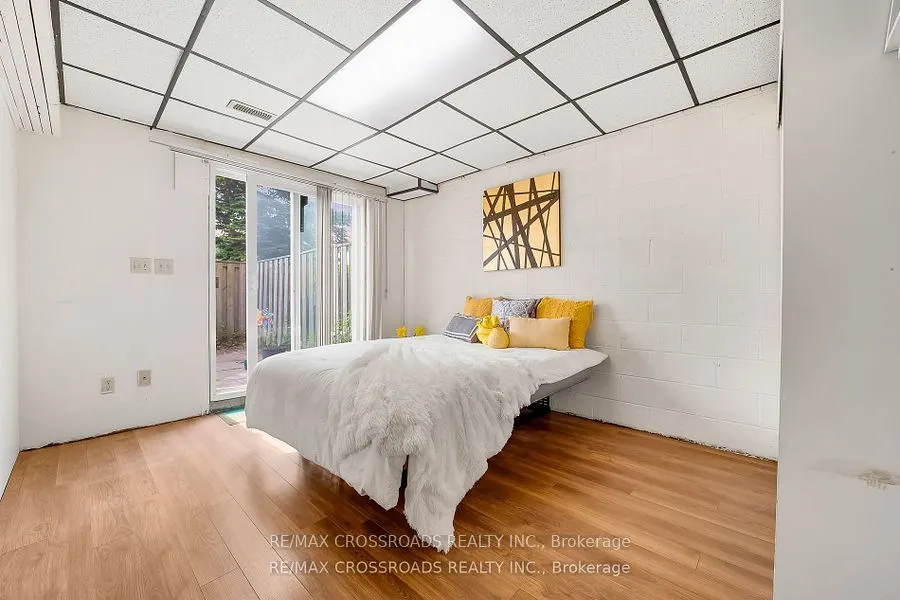 55 Collinsgrove Road, #299