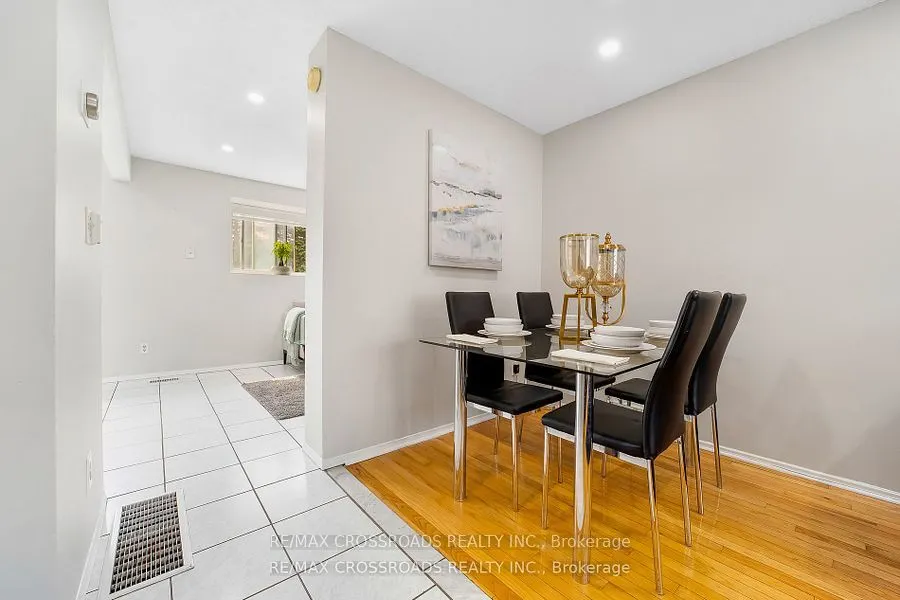55 Collinsgrove Road, #299