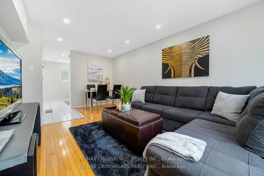 55 Collinsgrove Road, #299