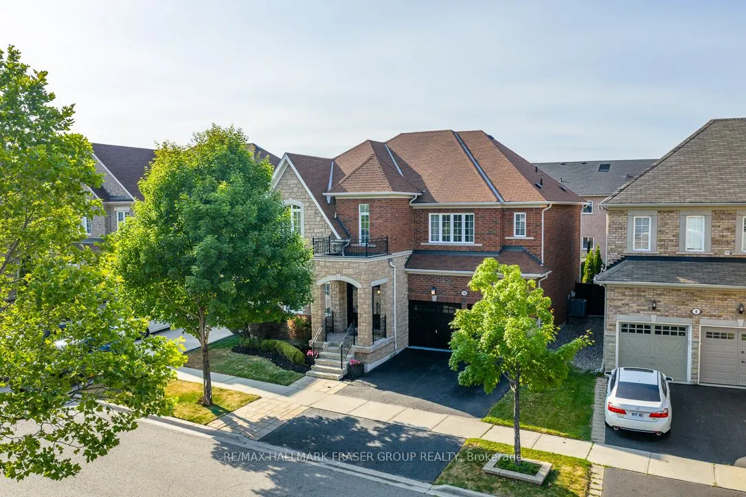 10 Weston Crescent