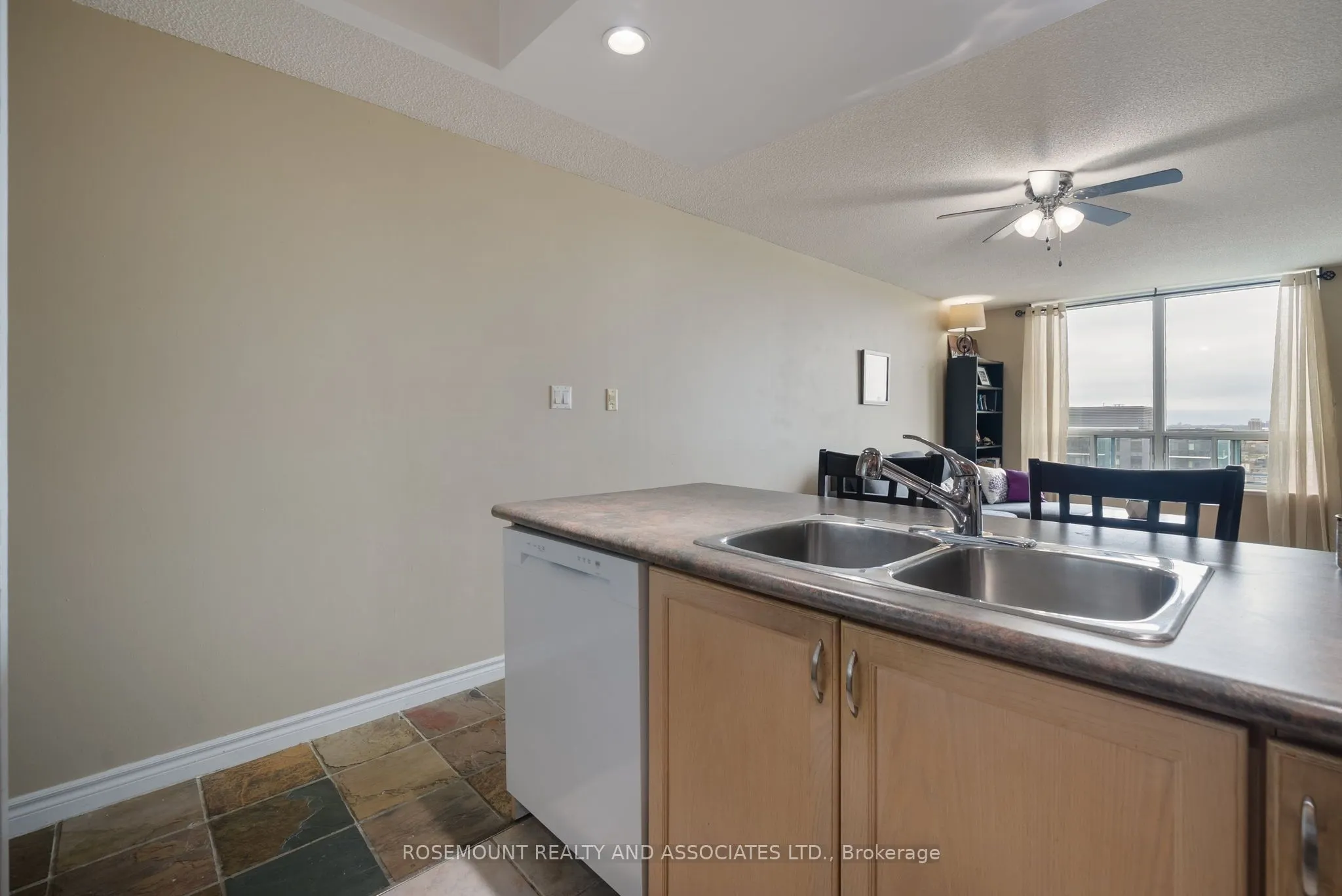 125 Omni Drive, #2039
